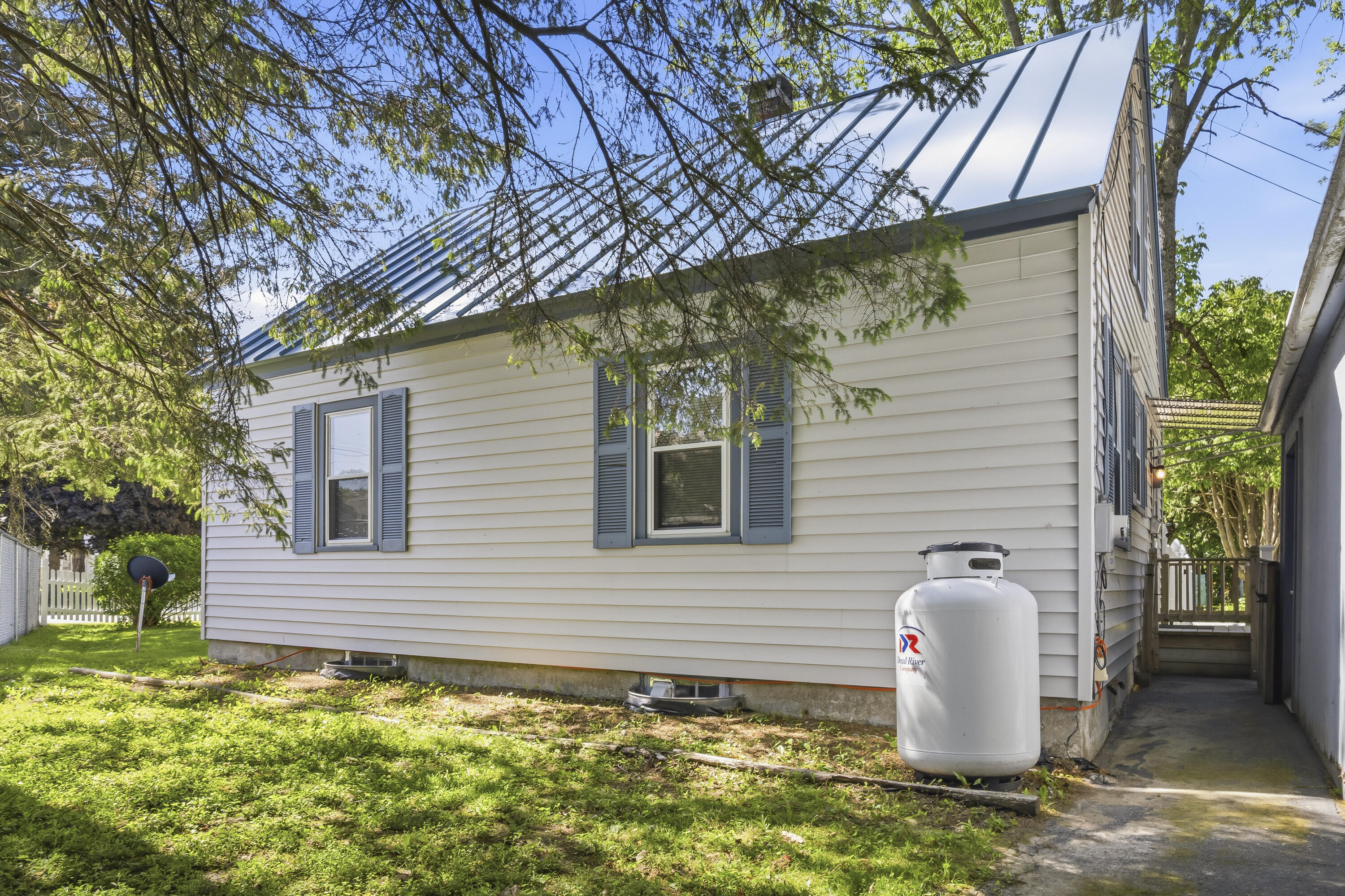 27 Edgemont Avenue