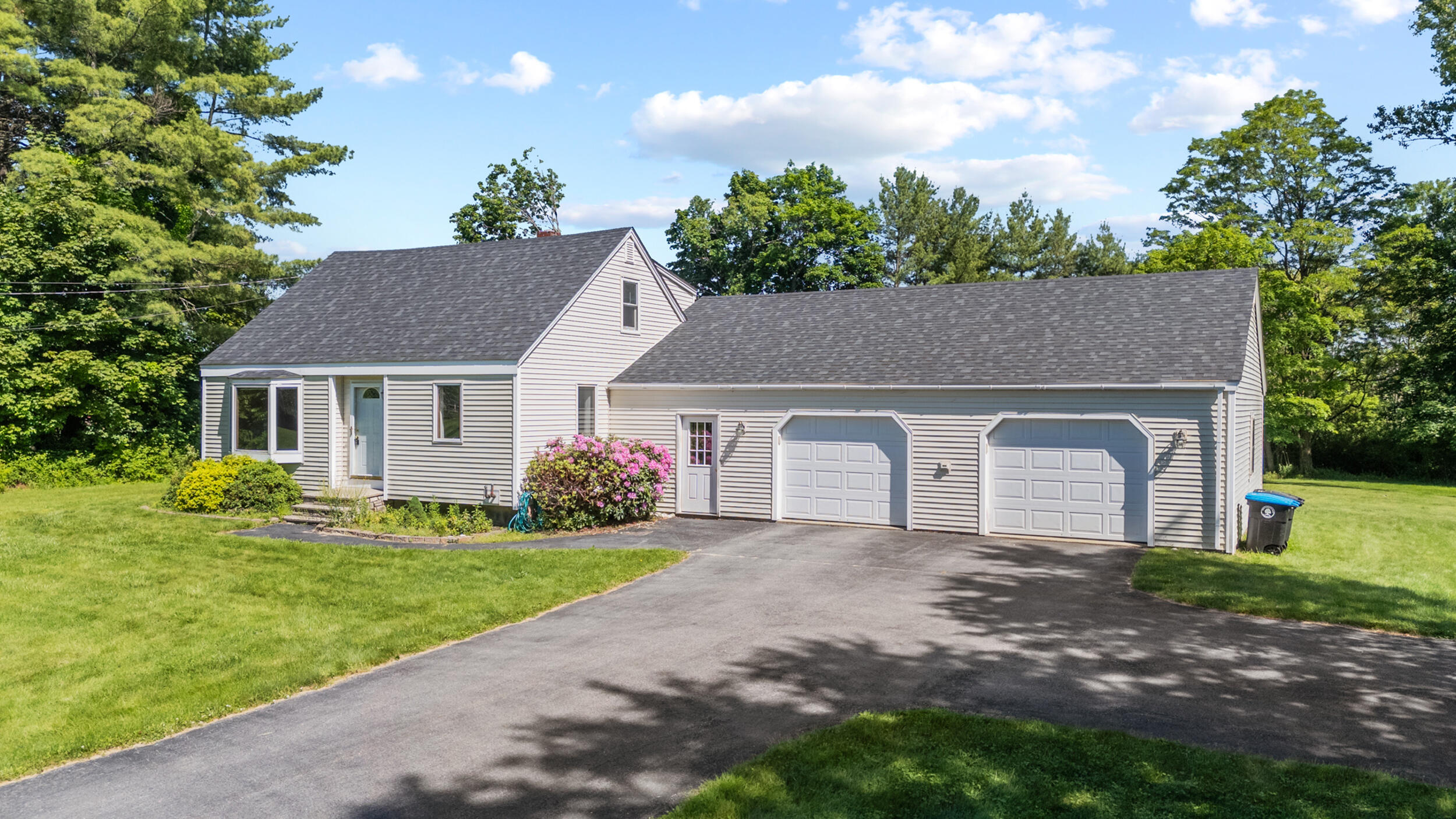16 Deer Run Road