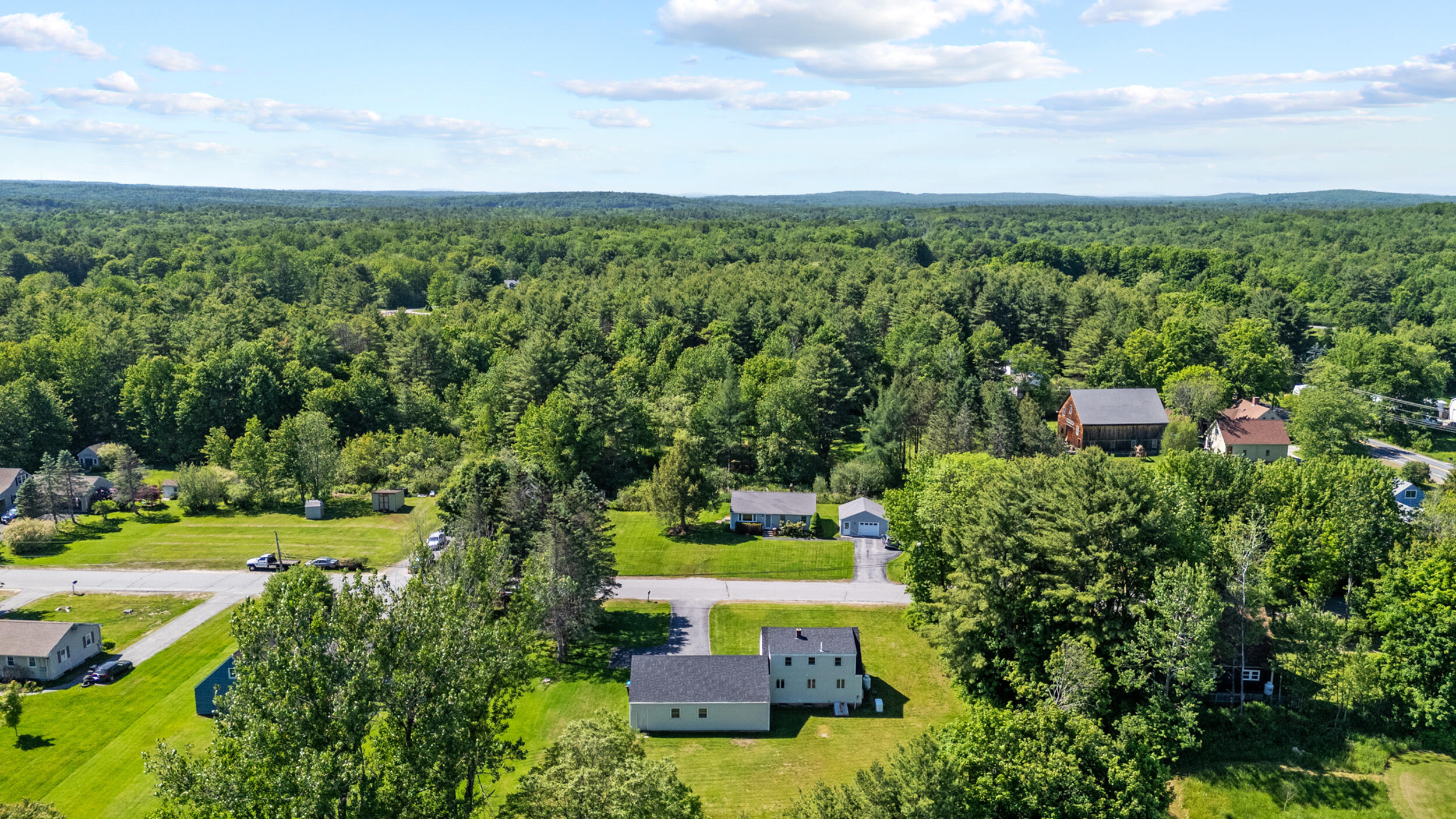 16 Deer Run Road