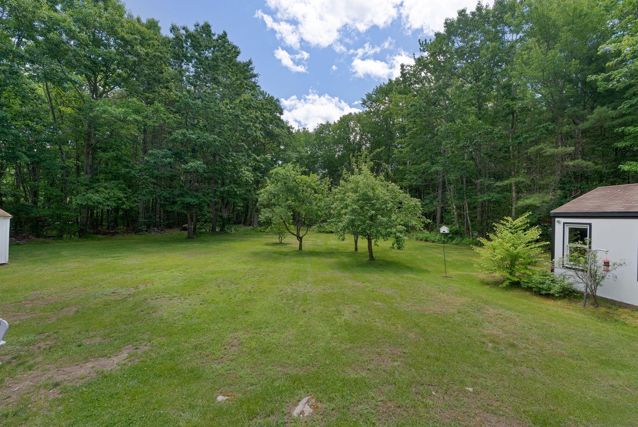 8 Larrabee Farm Road