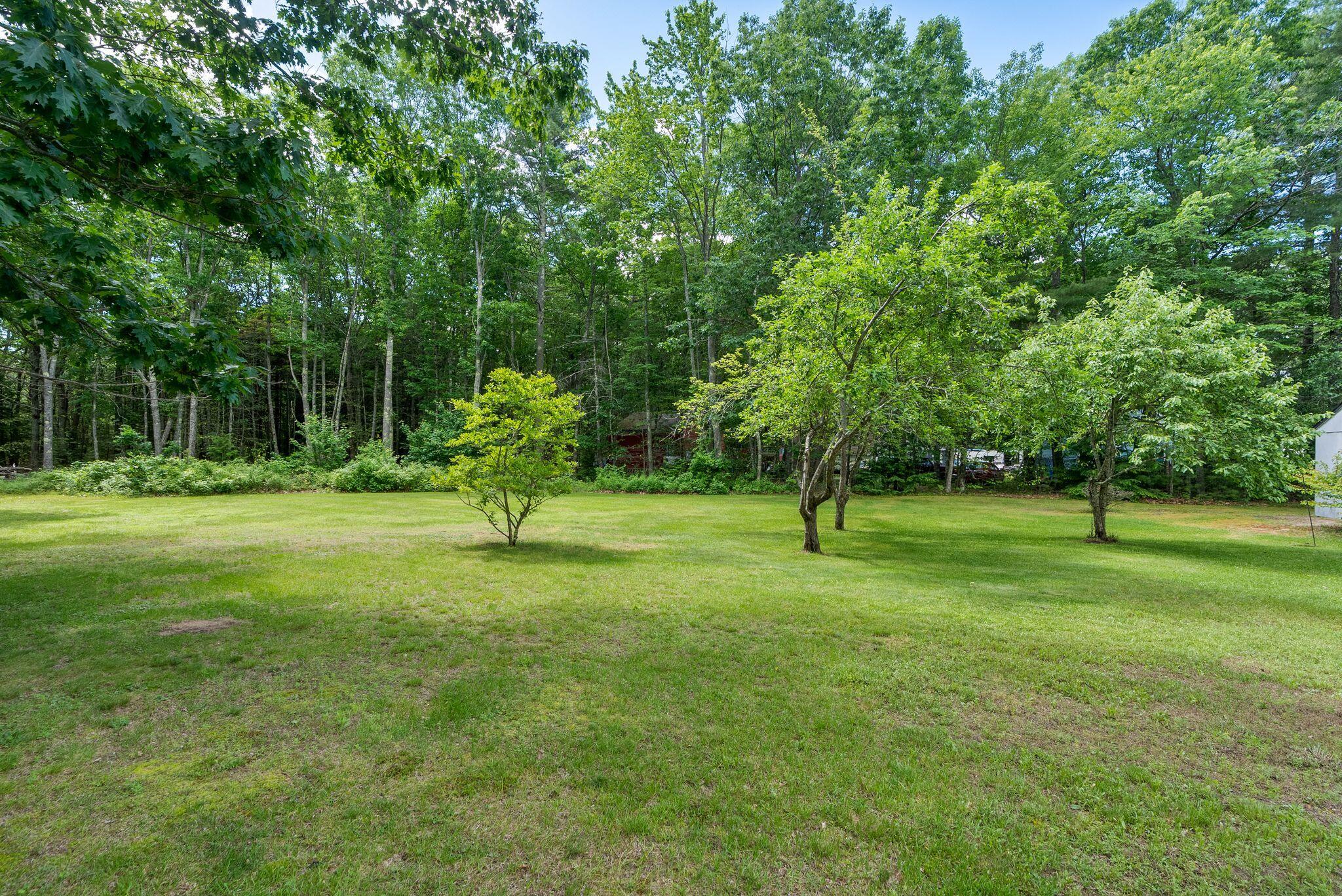 8 Larrabee Farm Road
