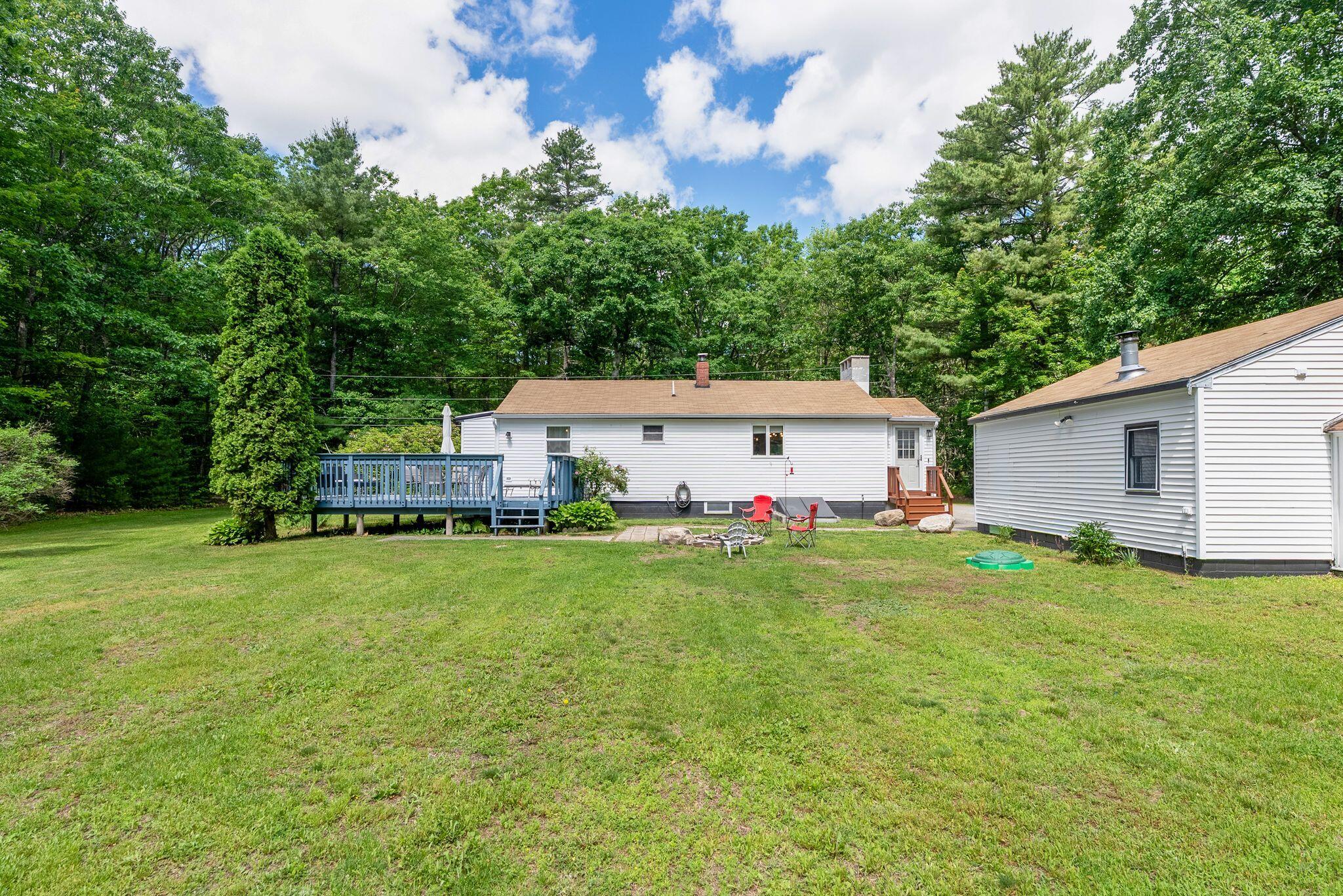 8 Larrabee Farm Road