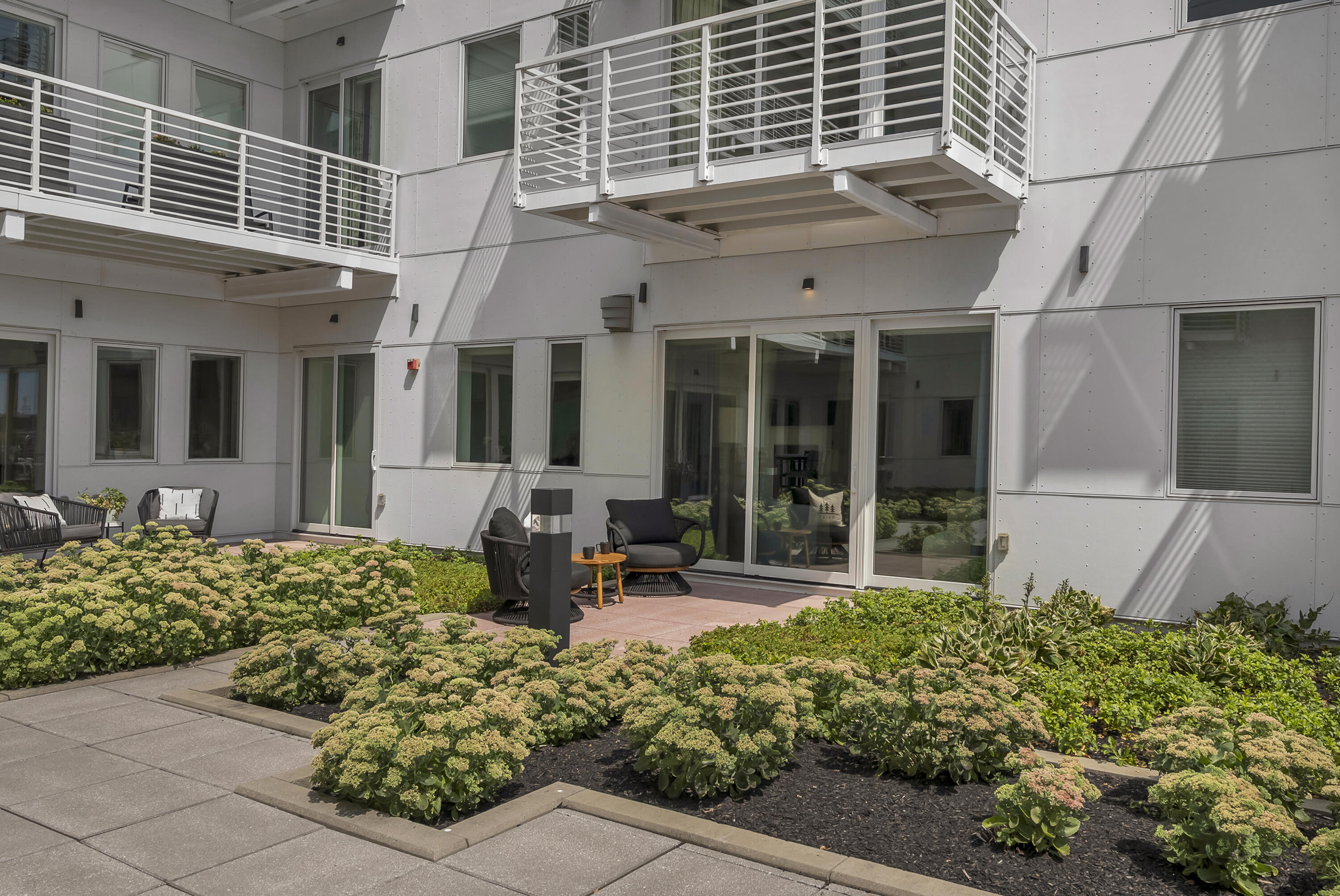 383 Commercial Street 305