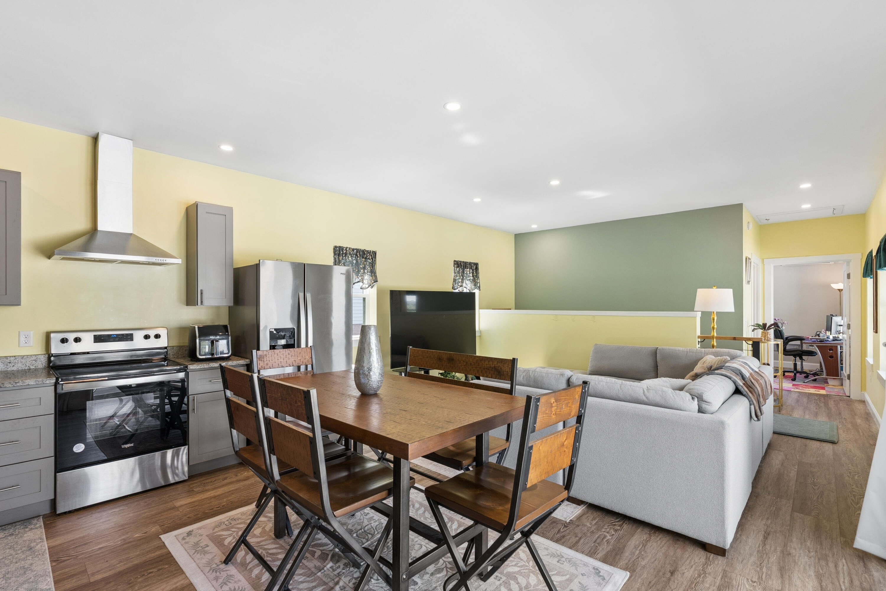 57 Pike Street 1