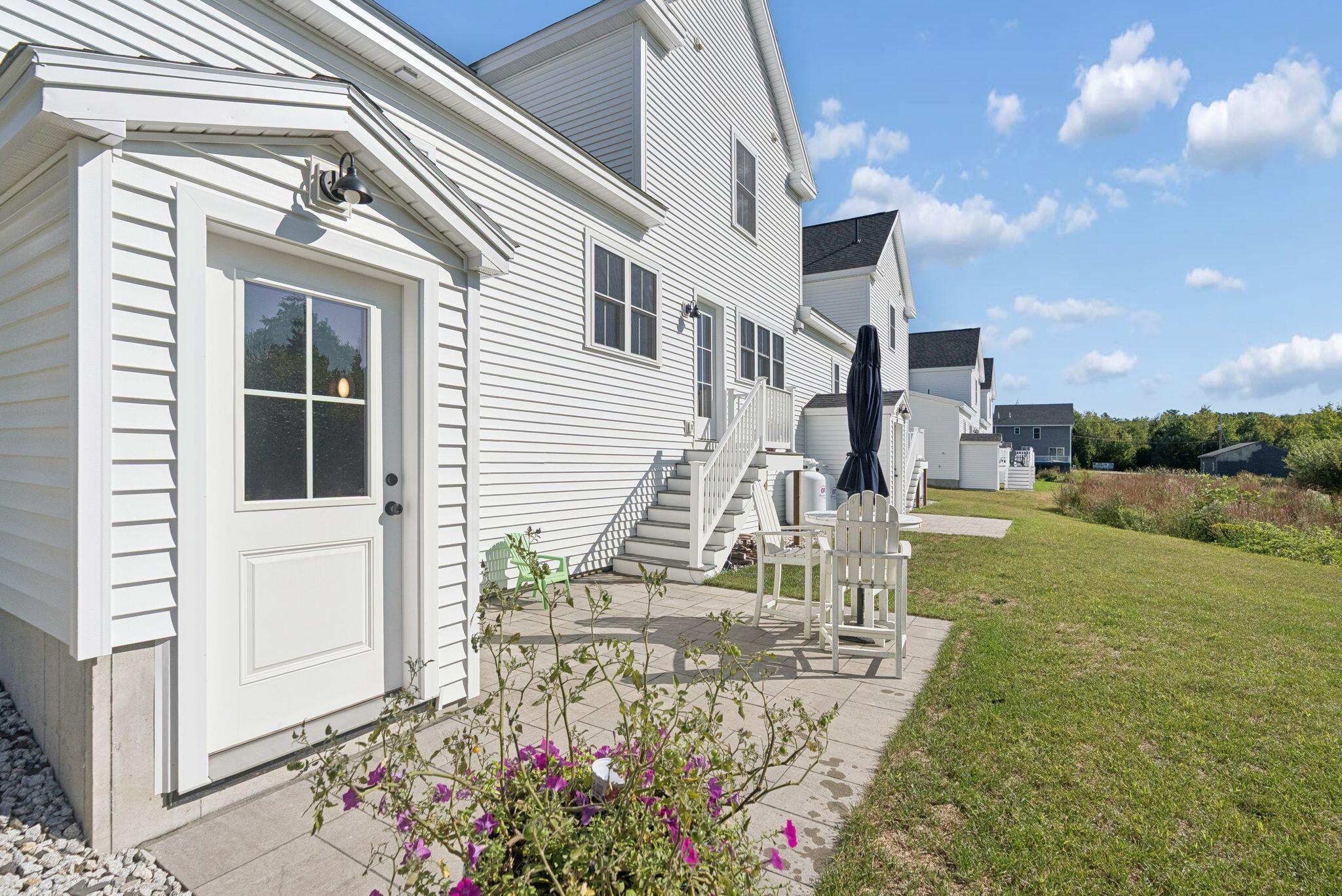 16 Holbrook Farms Way 2