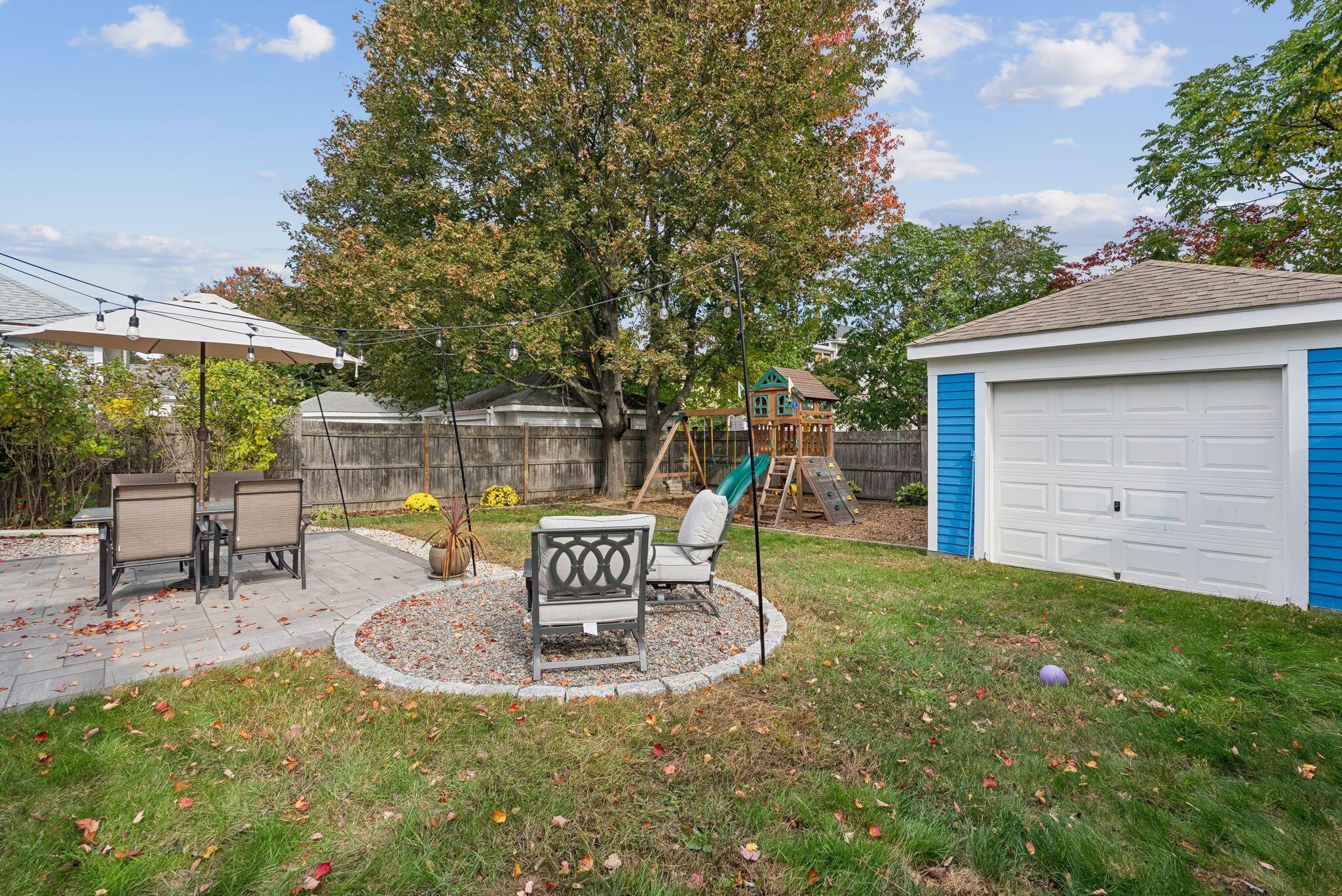 15 Thirlmere Avenue