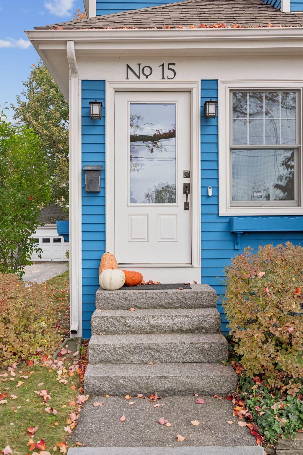 15 Thirlmere Avenue