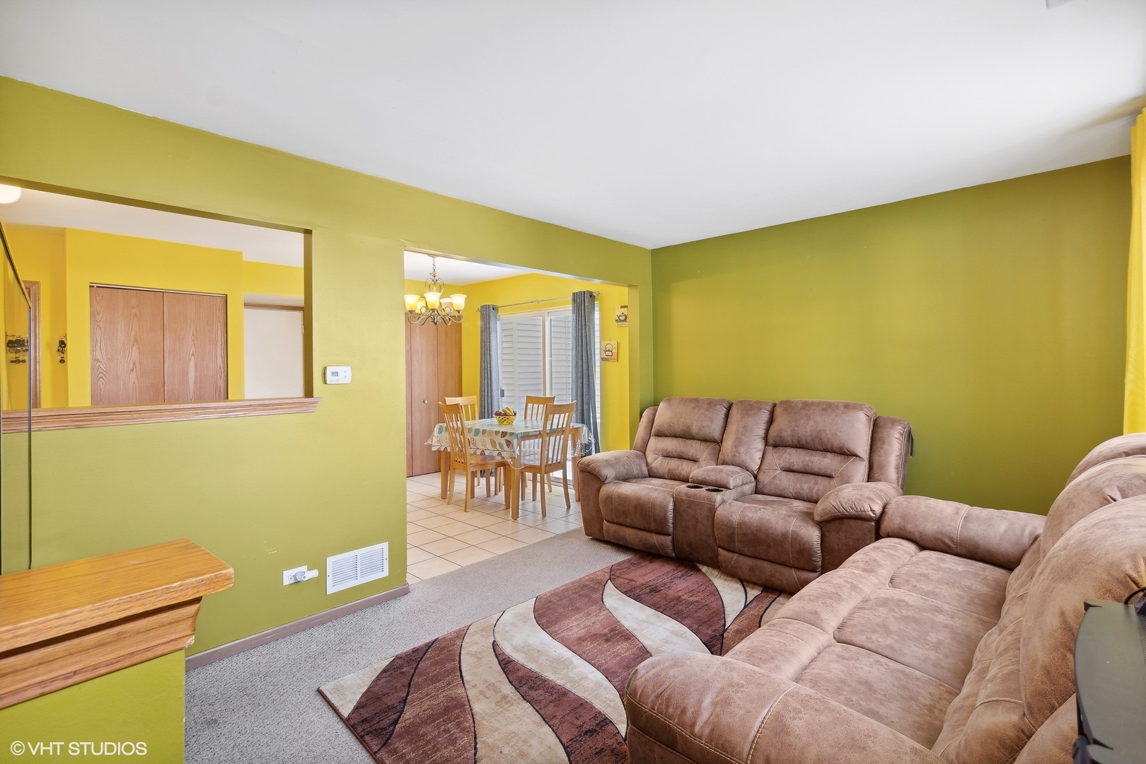 1689 Maple Park Lane