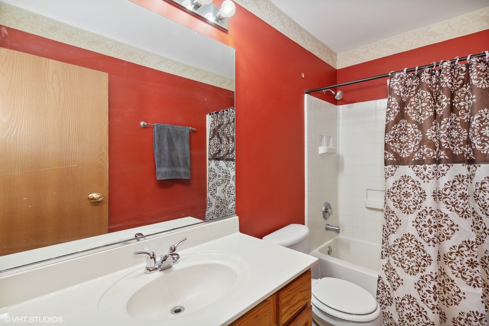 1689 Maple Park Lane