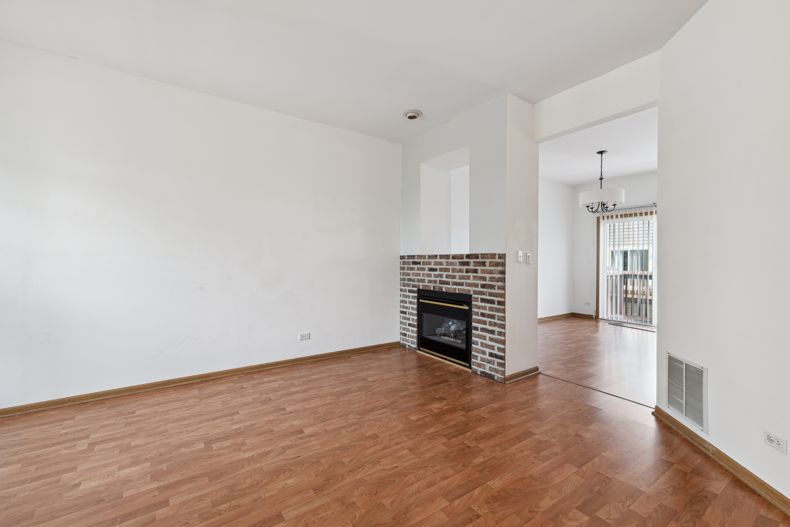 2428 Courtyard Circle Unit: 5