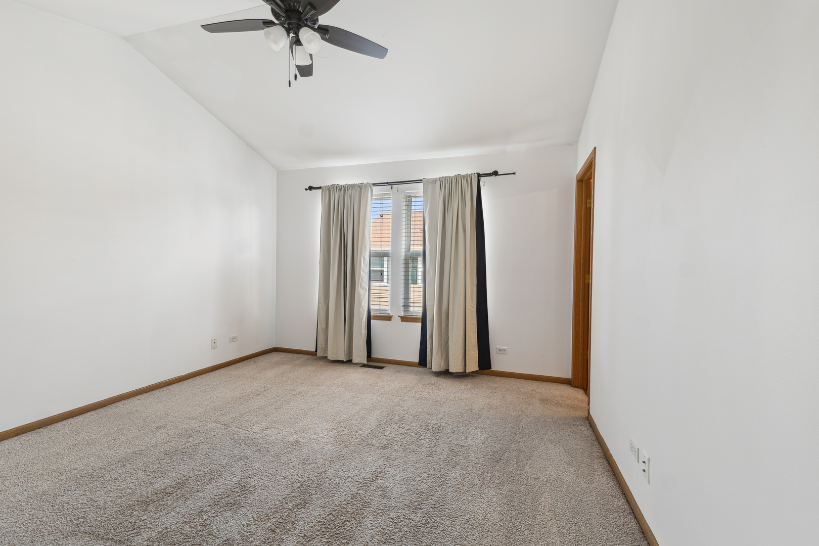 2428 Courtyard Circle Unit: 5