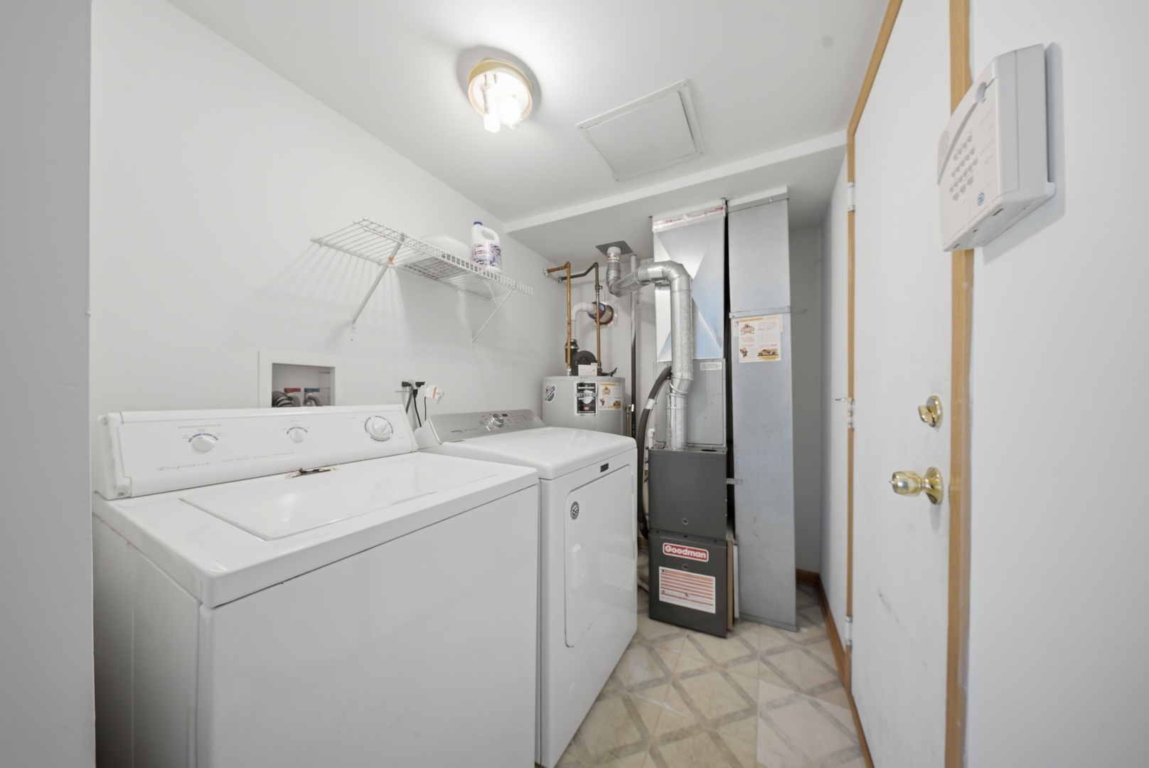 1637 Linden Park Lane