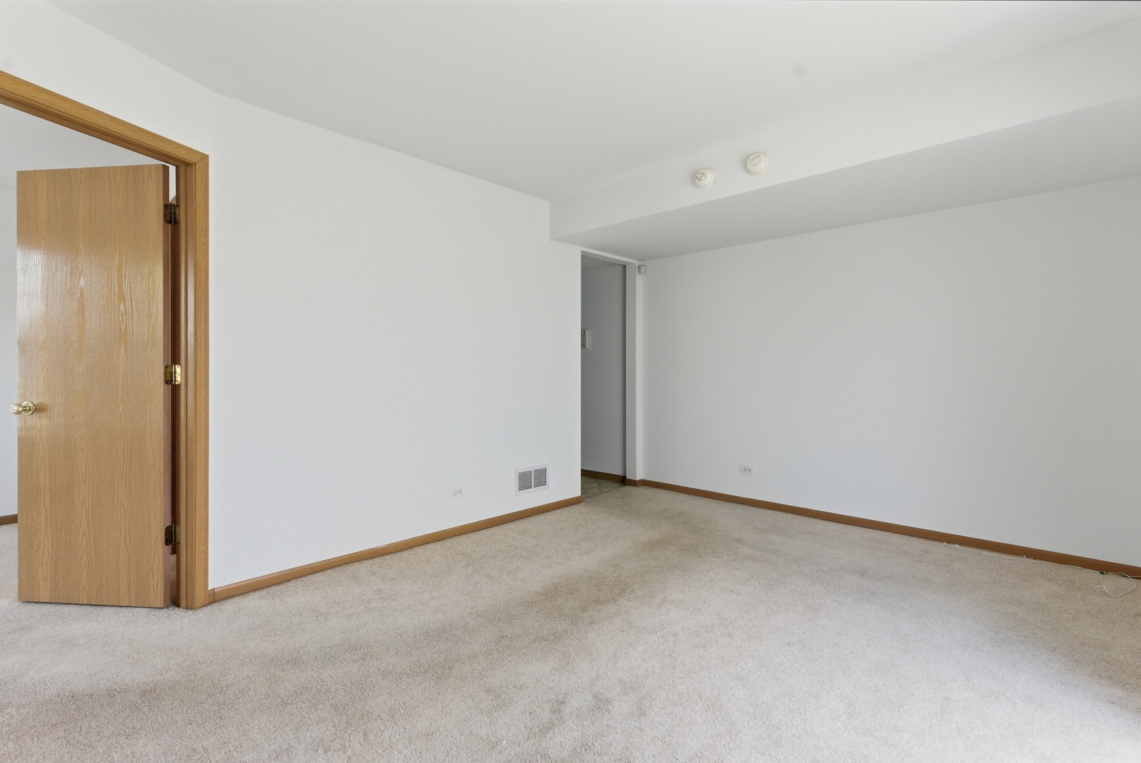 1637 Linden Park Lane