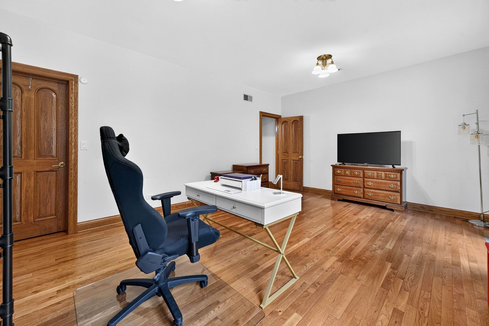 3213 Westover Lane
