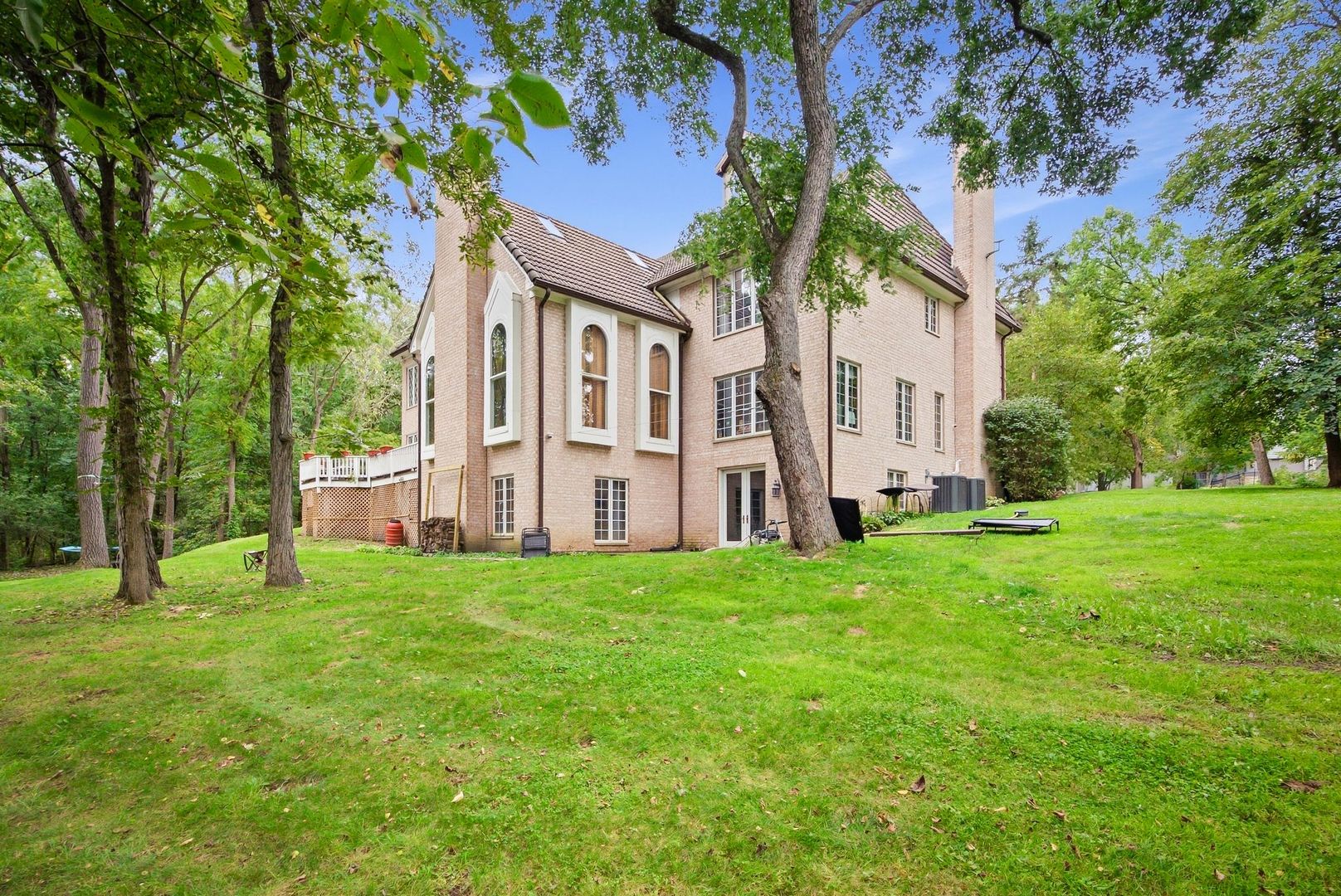 3213 Westover Lane