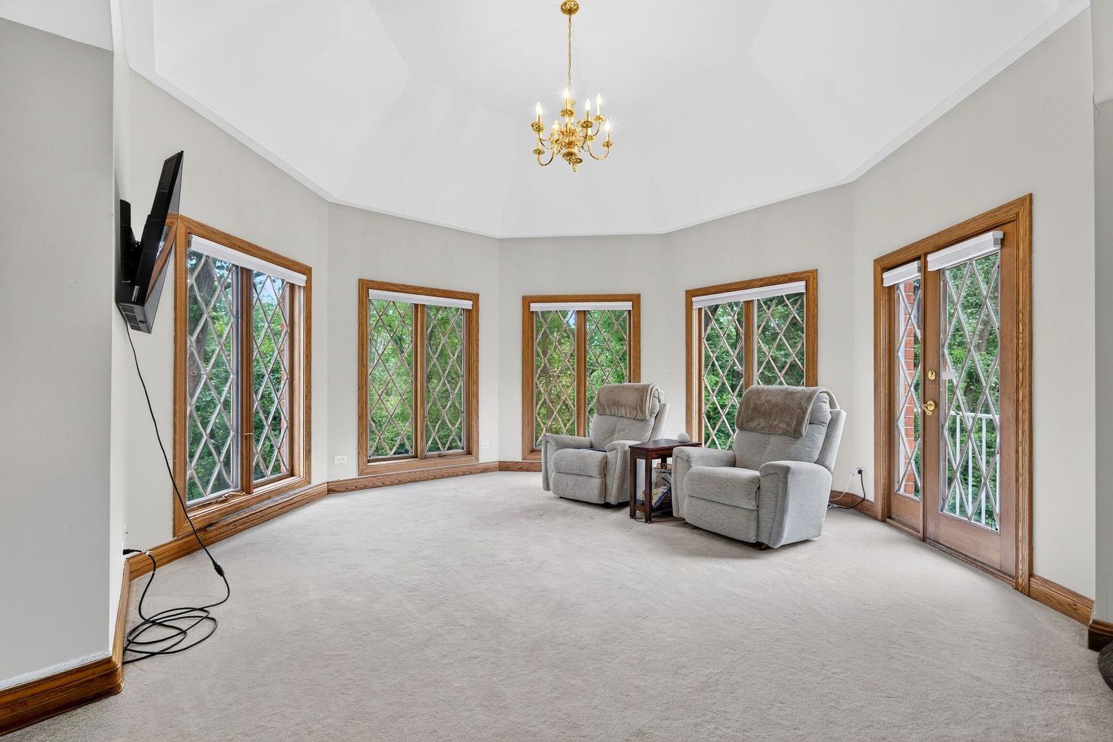3213 Westover Lane