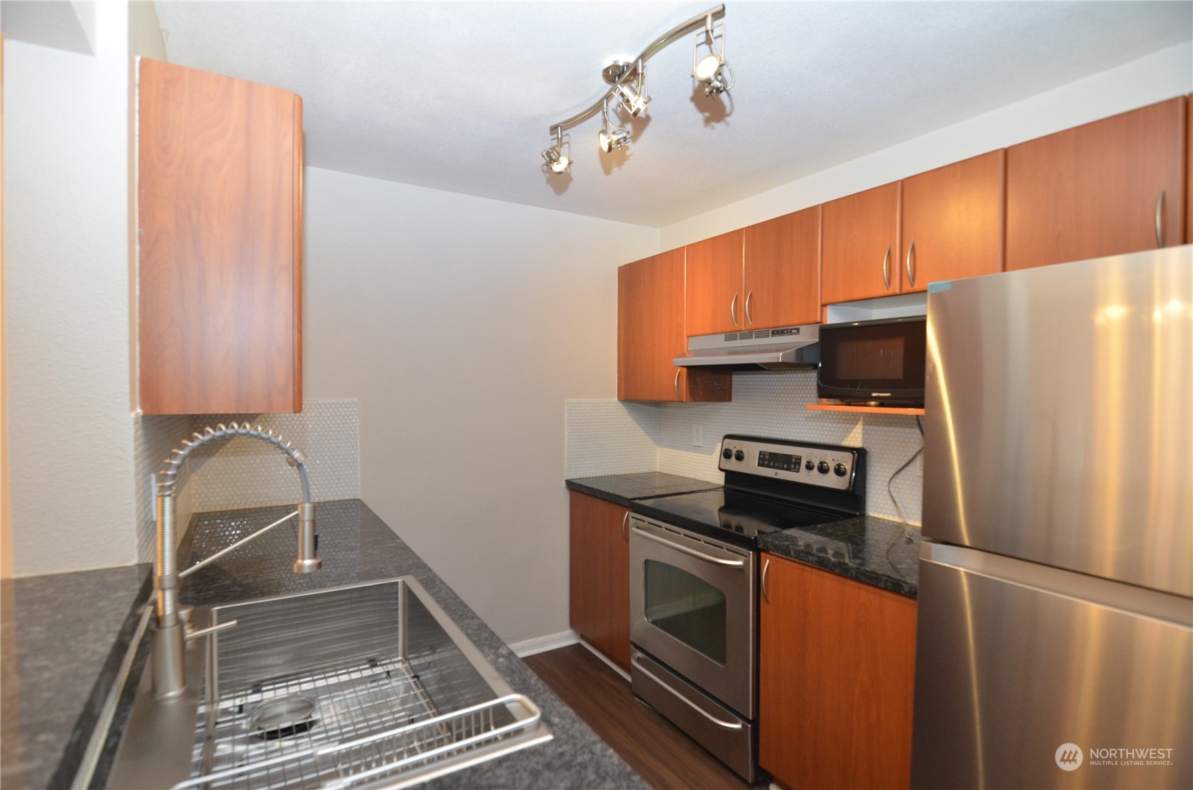 15415 35th Avenue W #F206