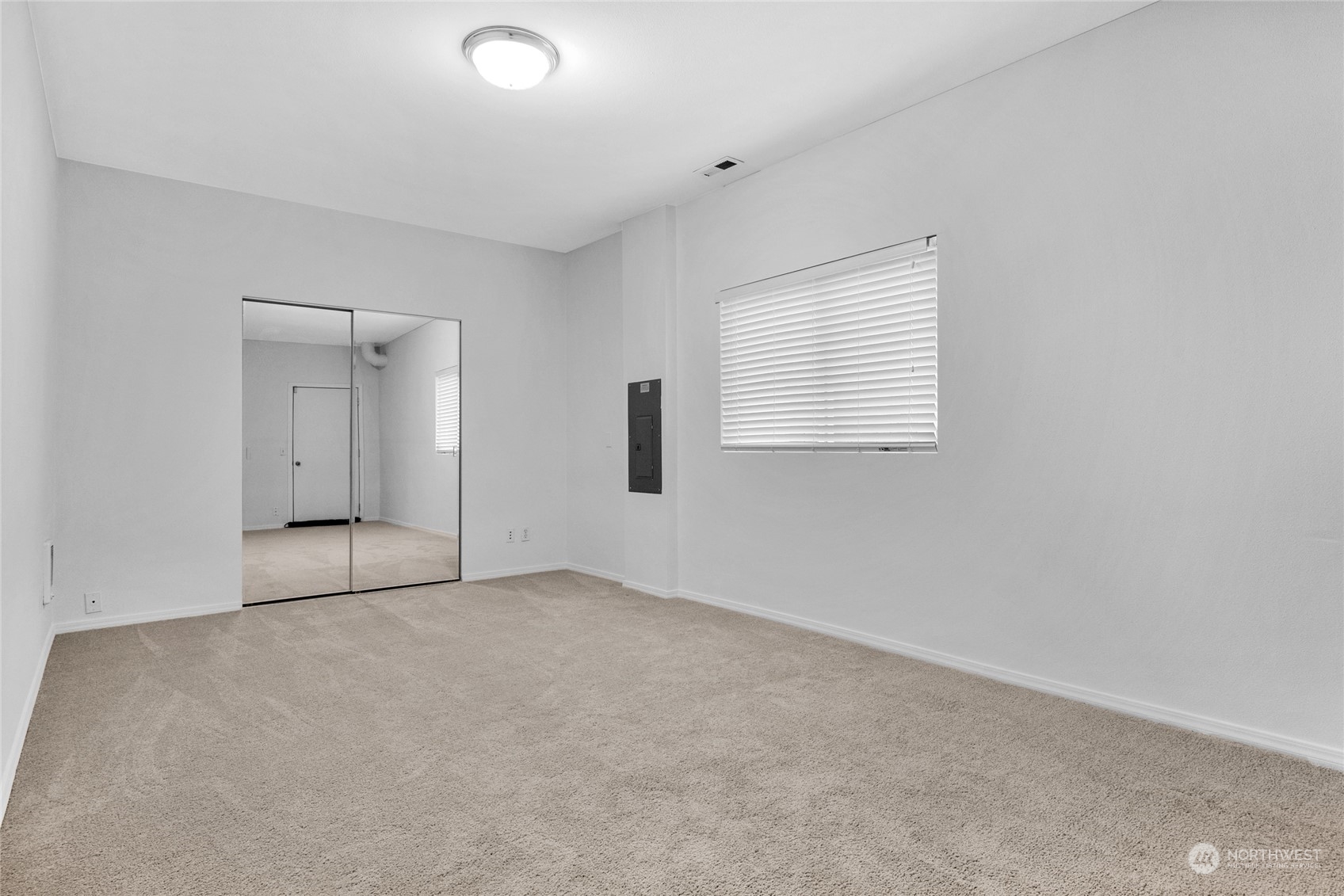 15520 30th Avenue SE