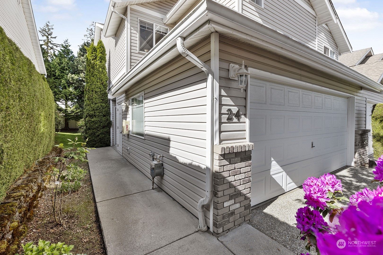 15414 35th Avenue W #24