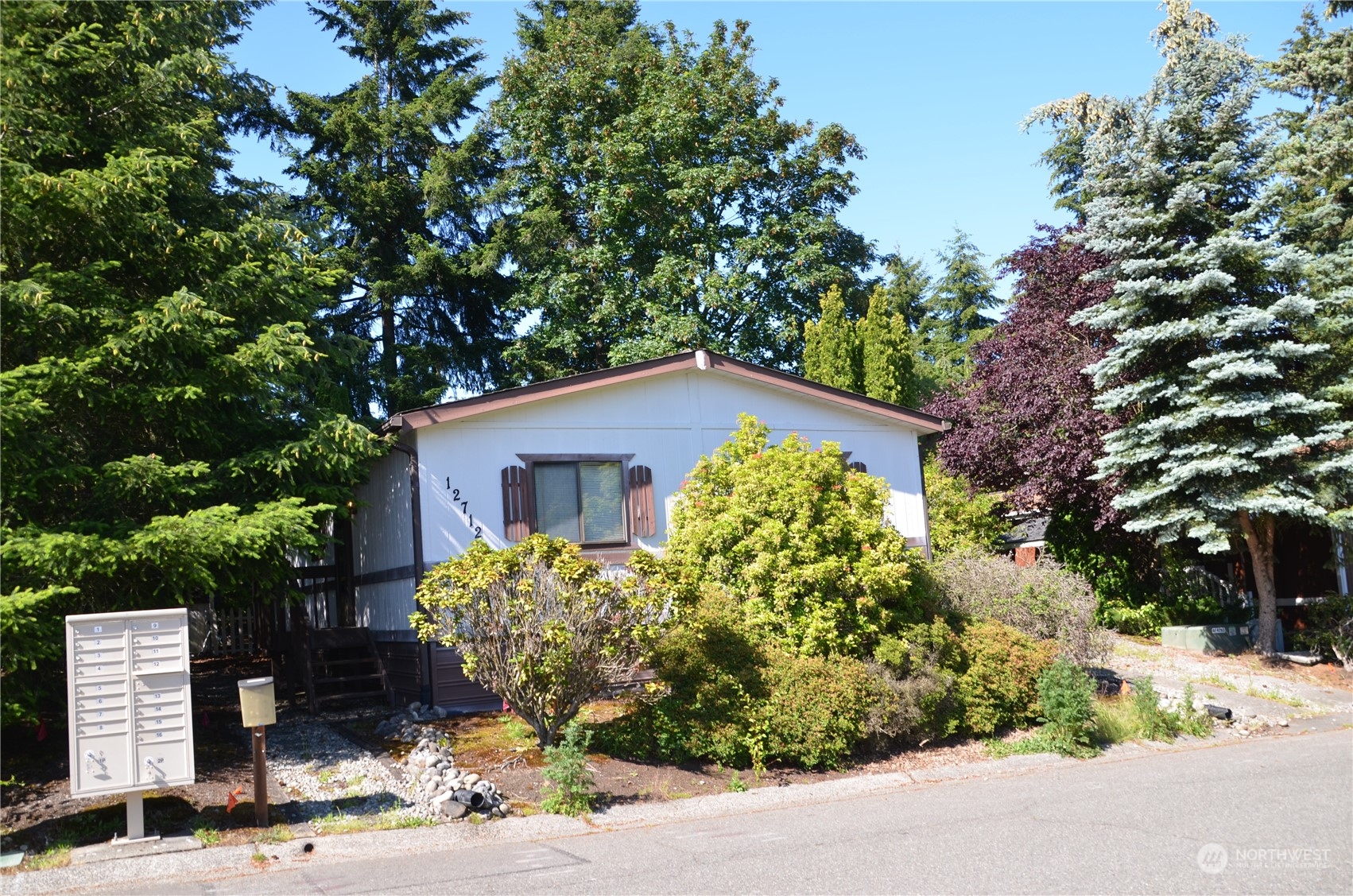 12712 NE 199th Street