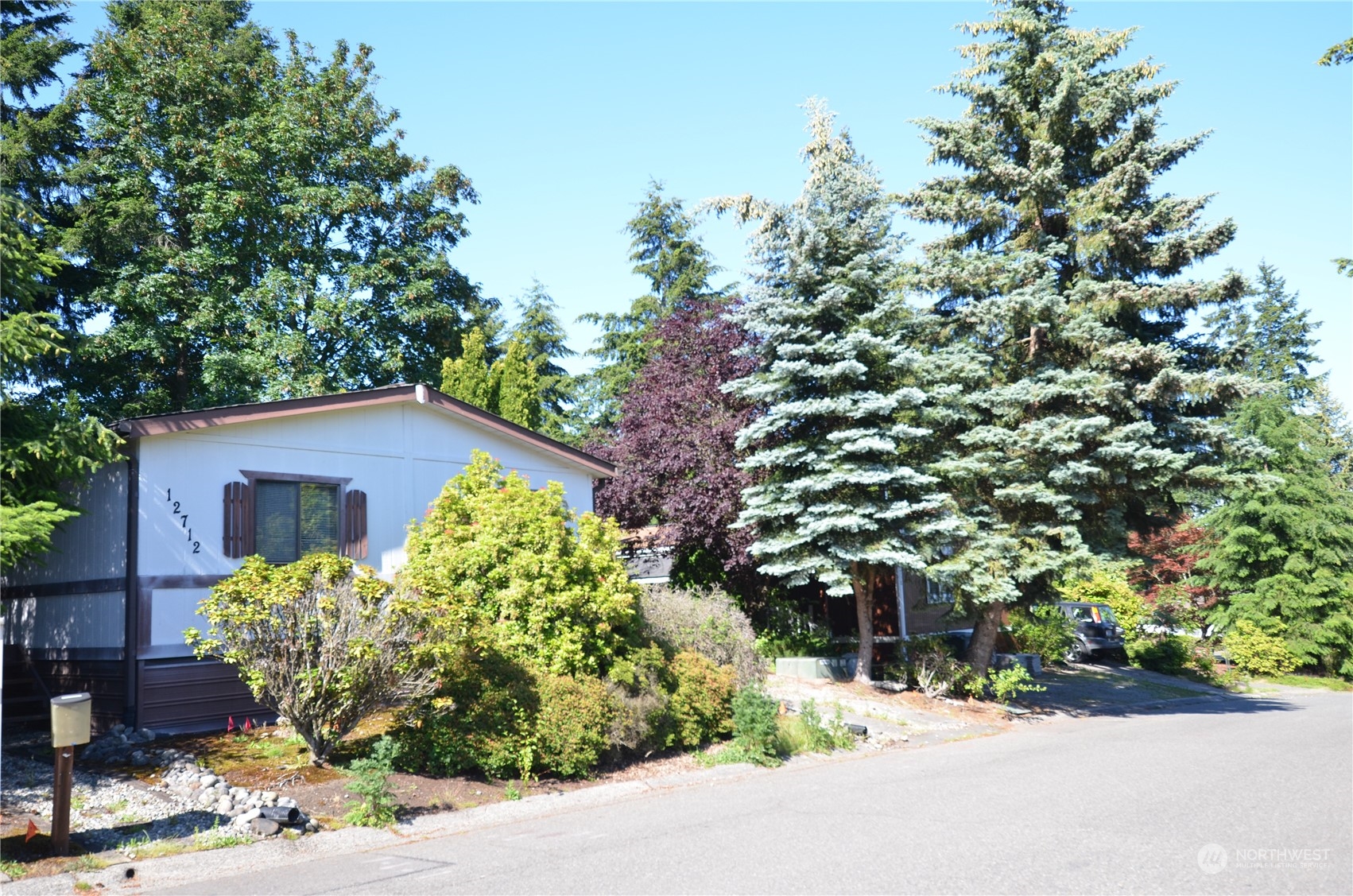 12712 NE 199th Street