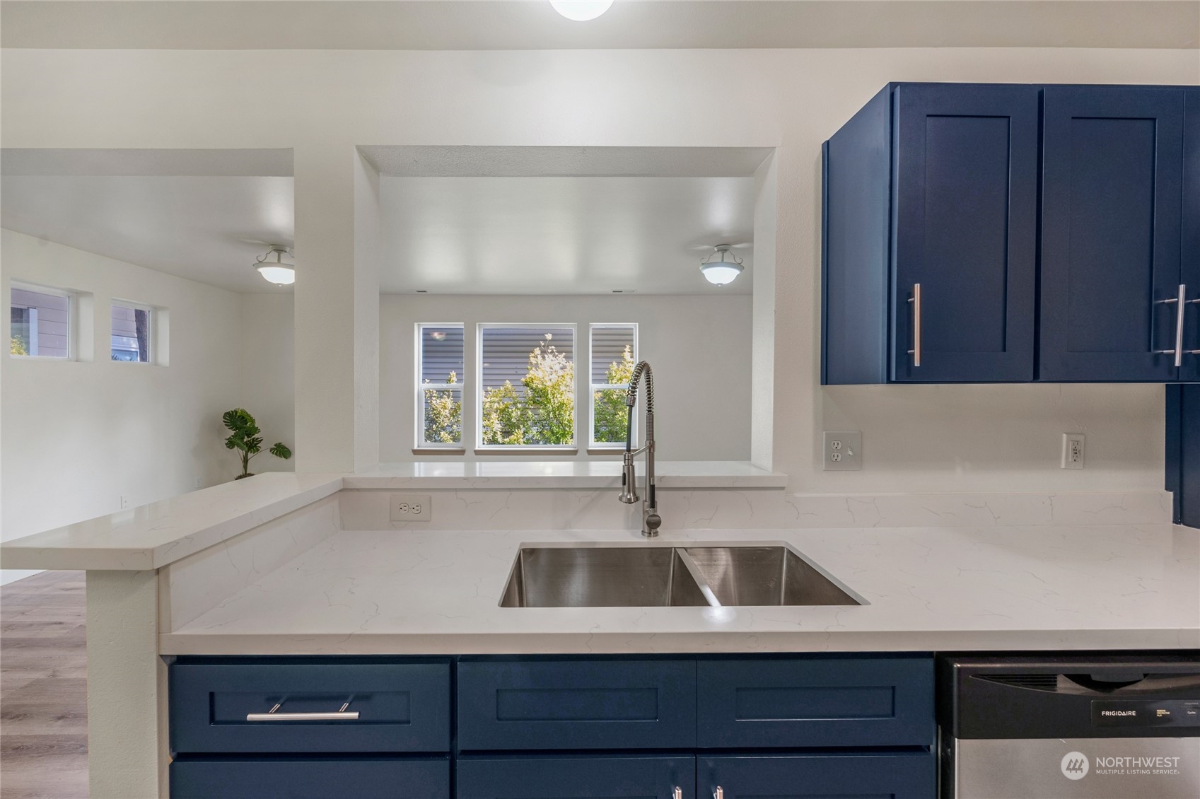 1825 Walnut Street #B