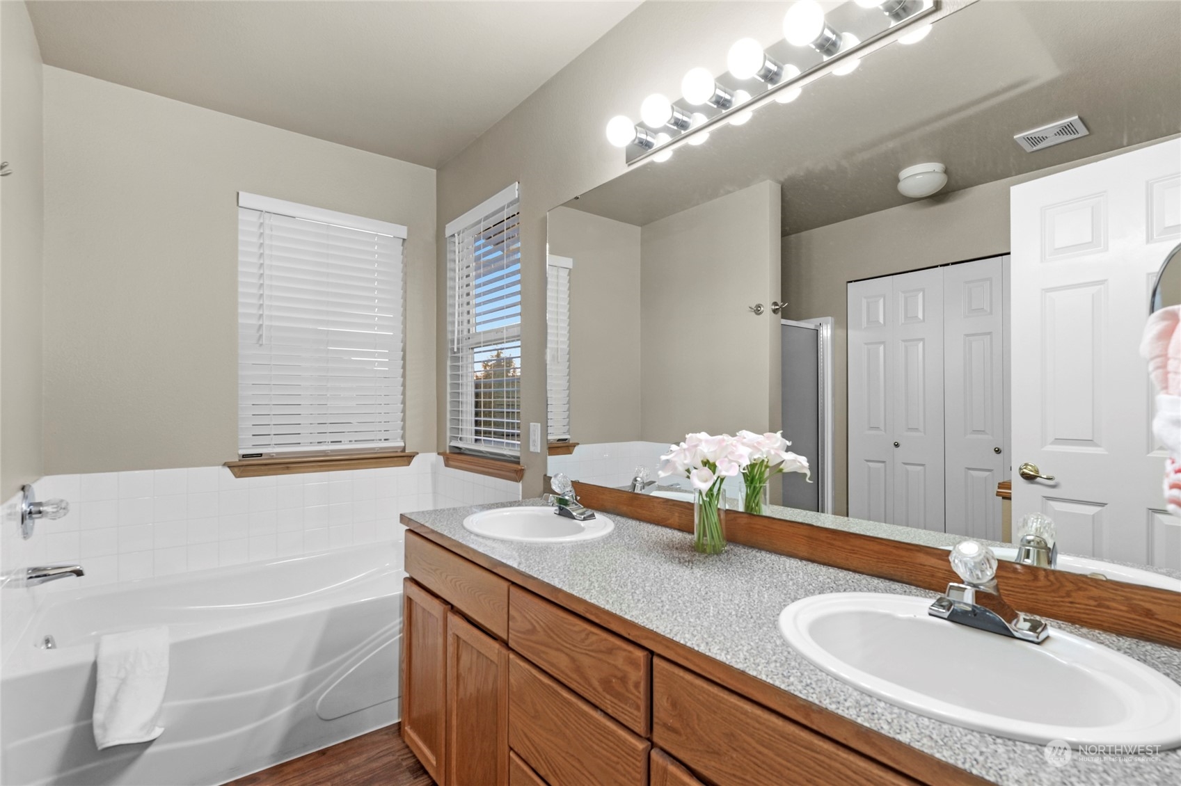 1614 112th Avenue SE