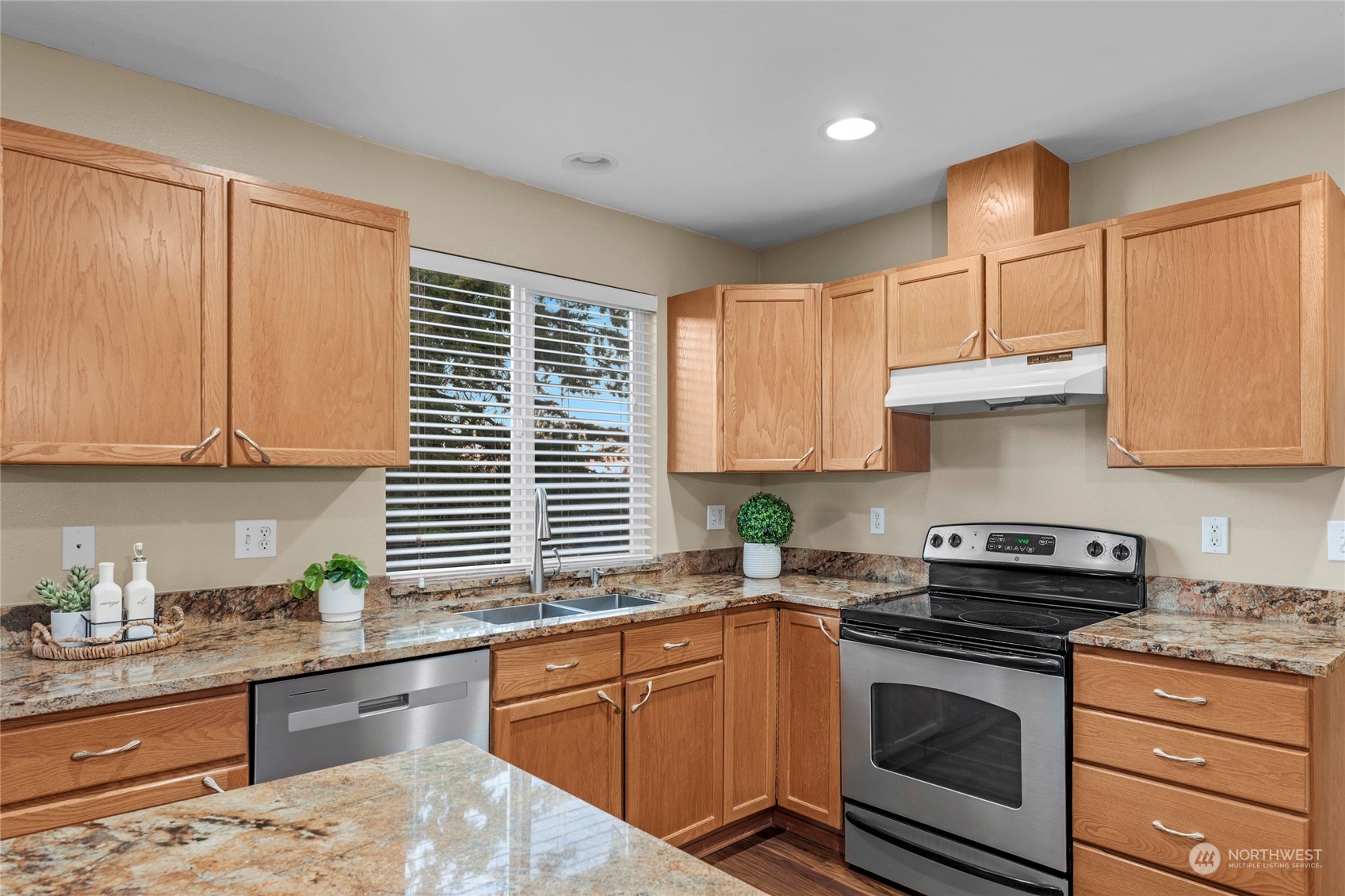 1614 112th Avenue SE