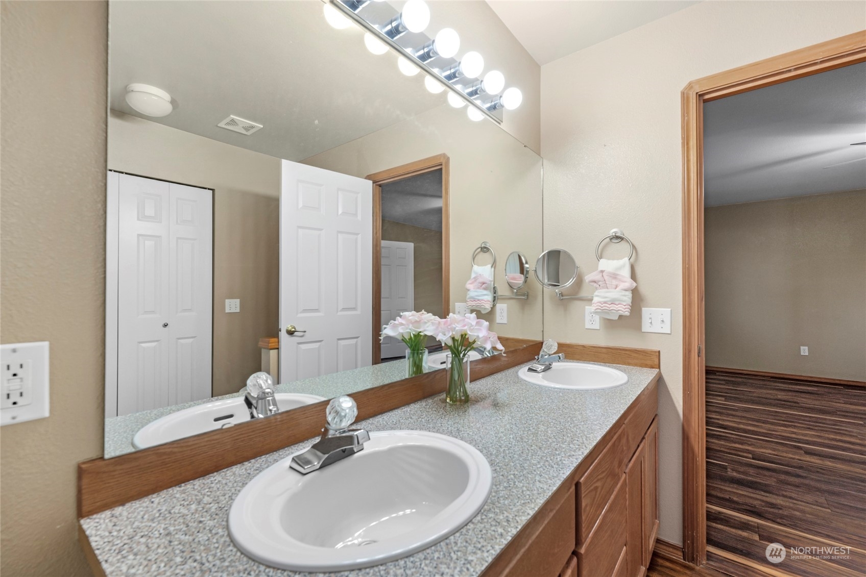 1614 112th Avenue SE