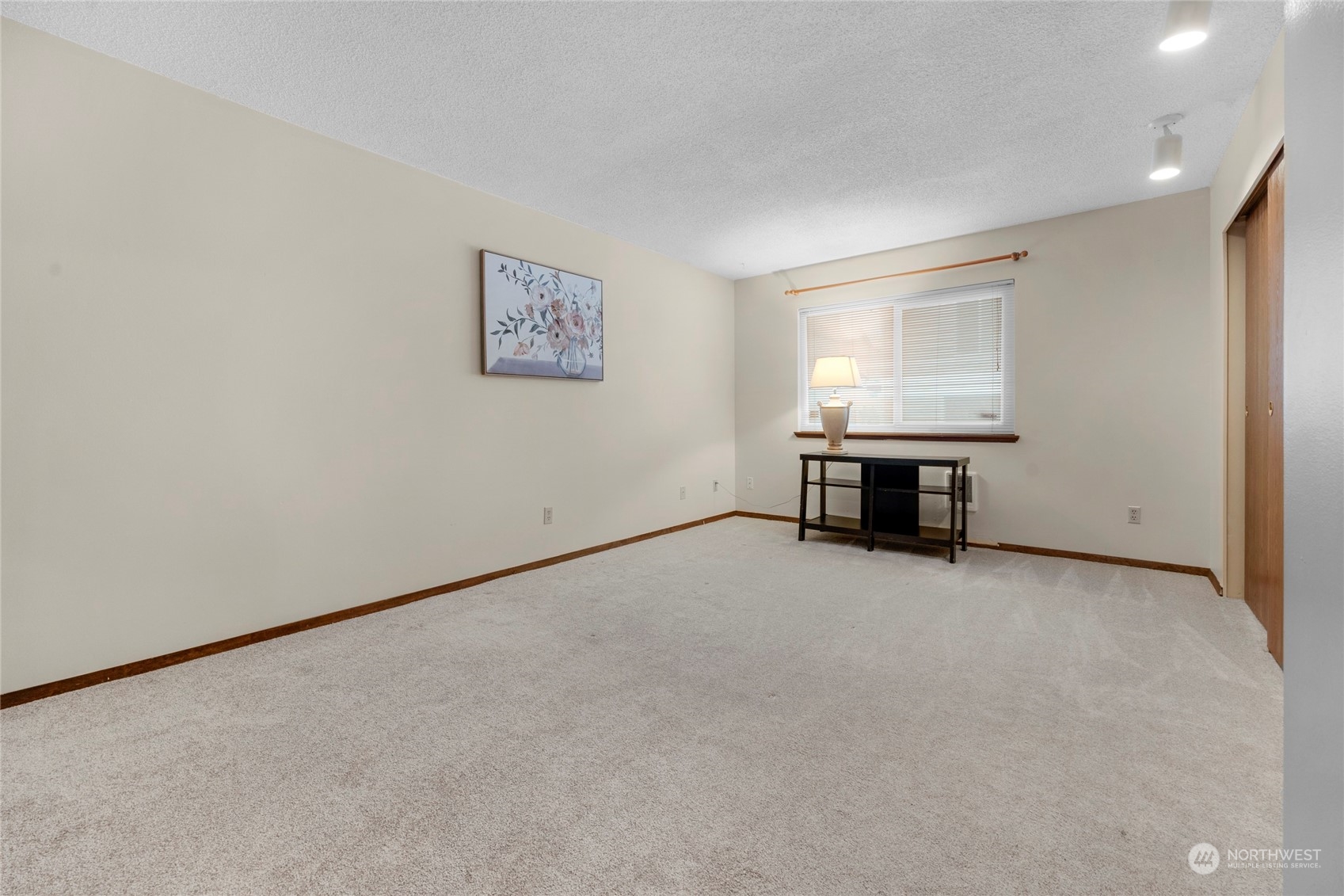 8823 Holly Drive #C101