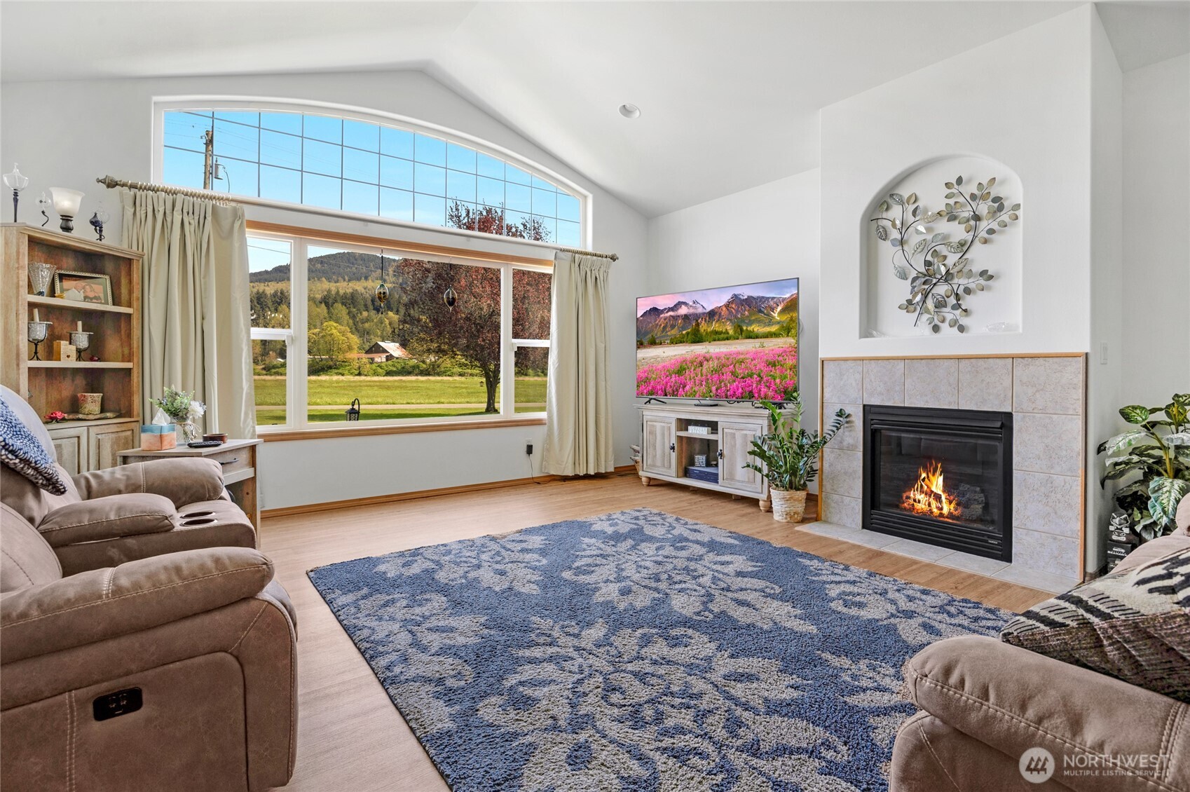 27410 127th Avenue NE