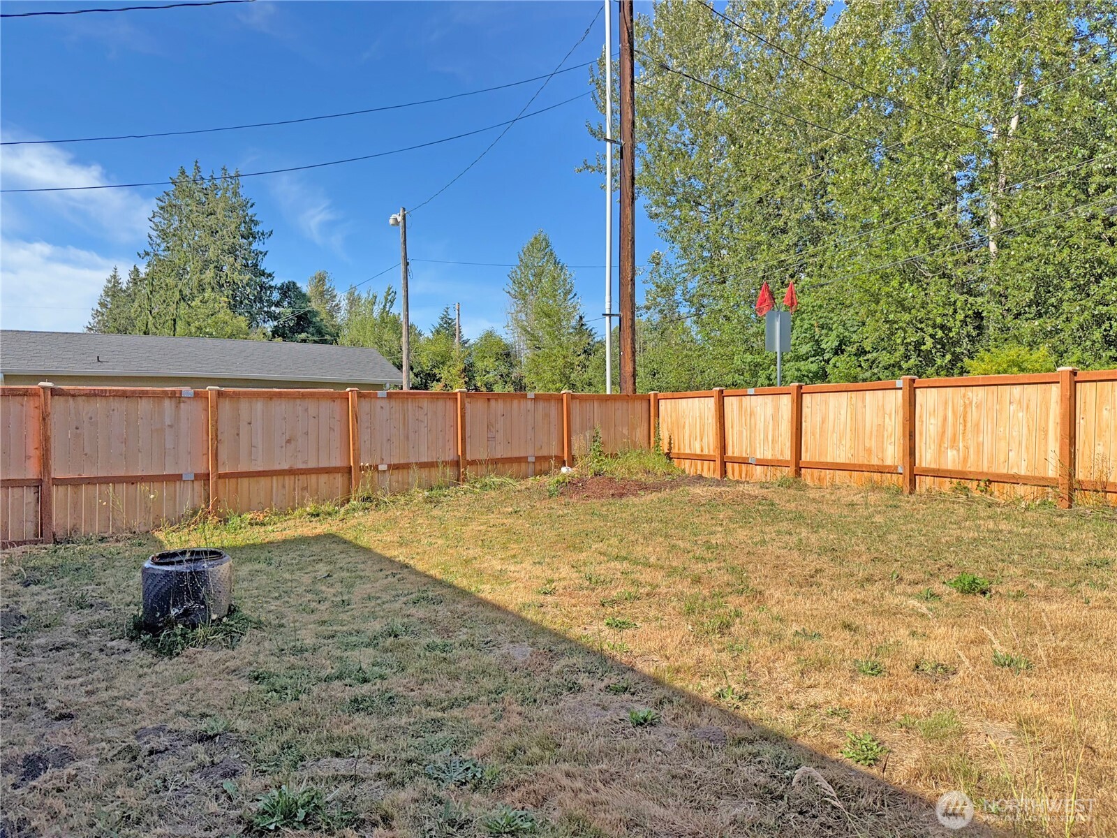 416 83rd Avenue SE