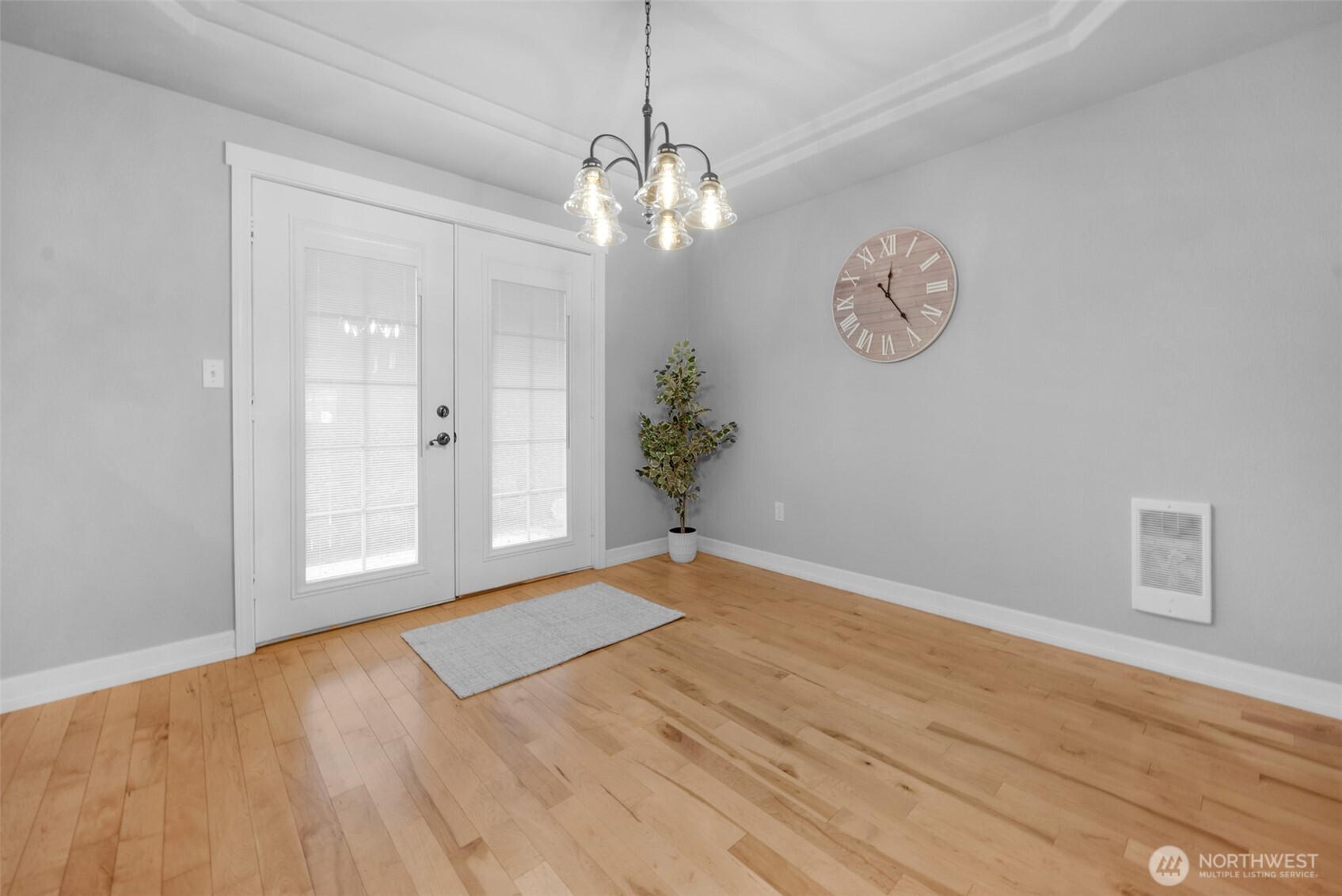 1721 Madison Street Unit: E