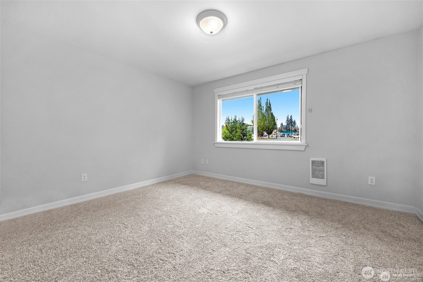 1721 Madison Street Unit: E