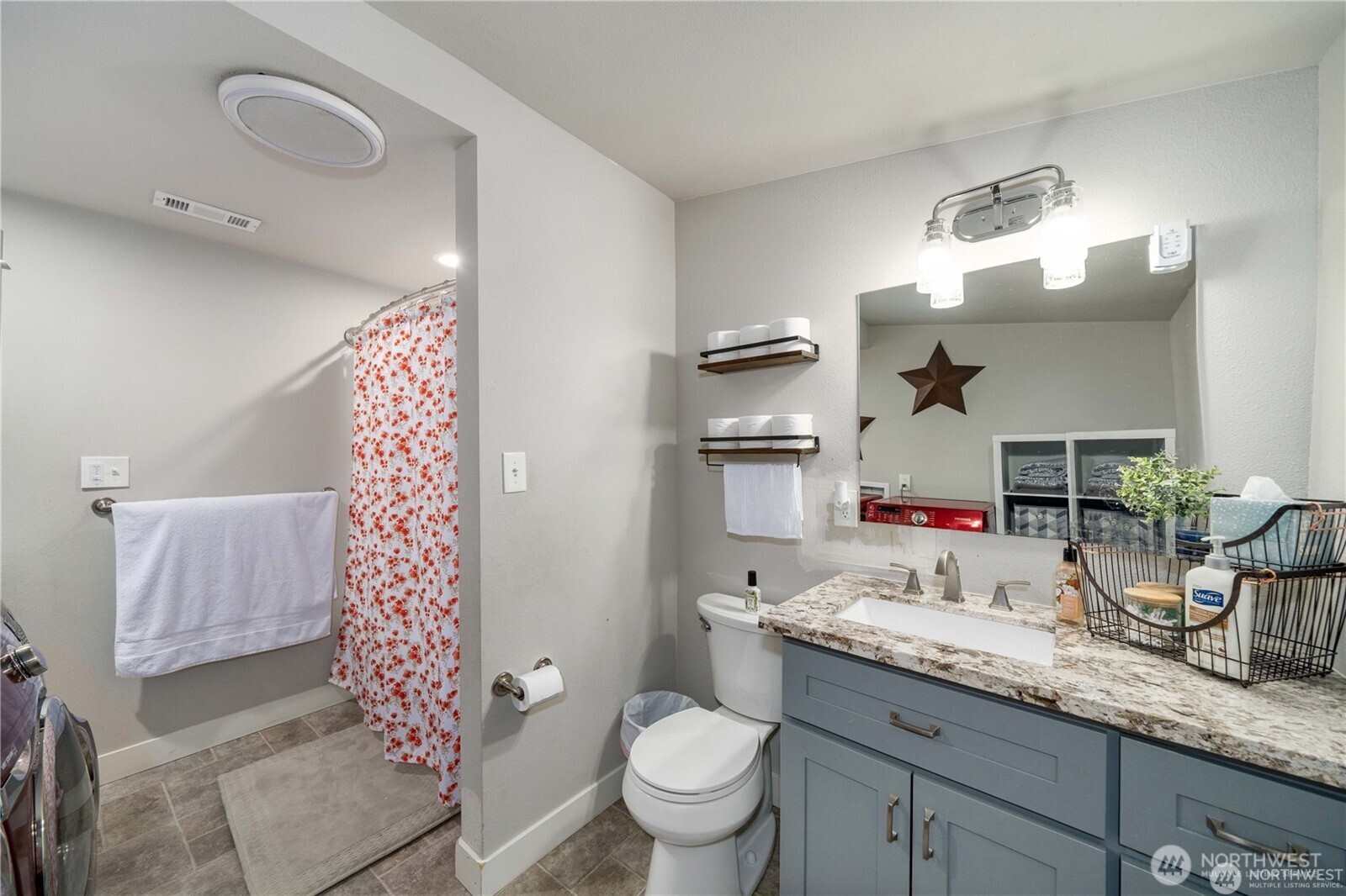 6825 S Puget Sound Ave