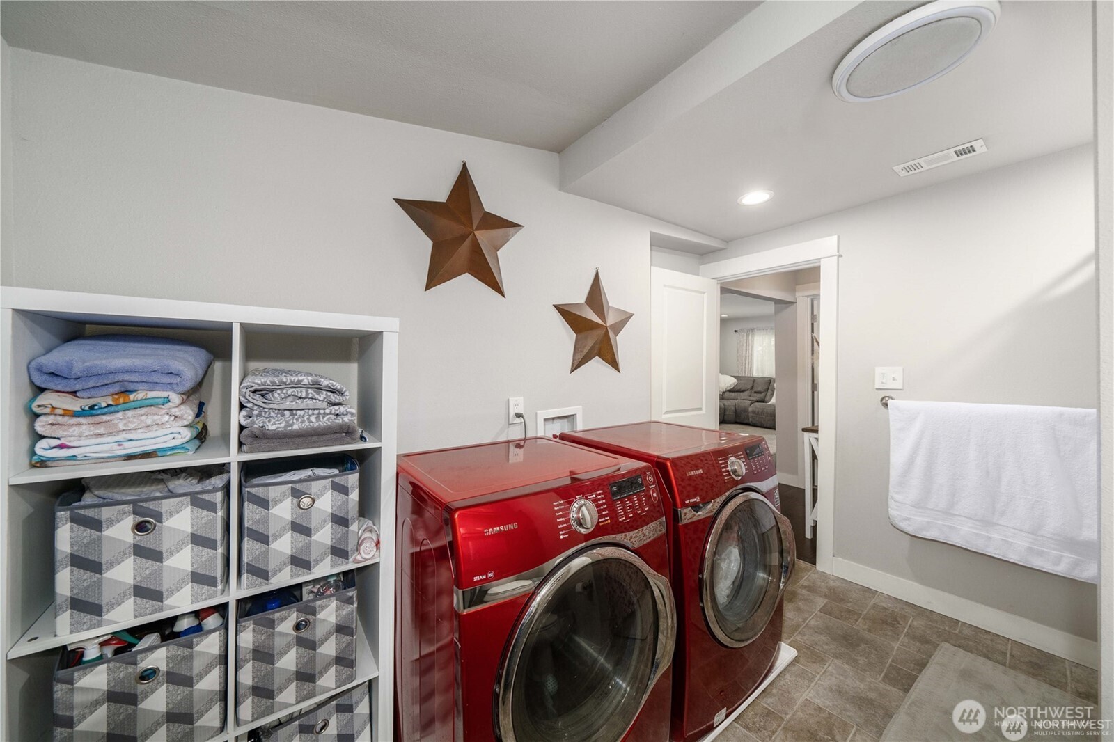 6825 S Puget Sound Ave