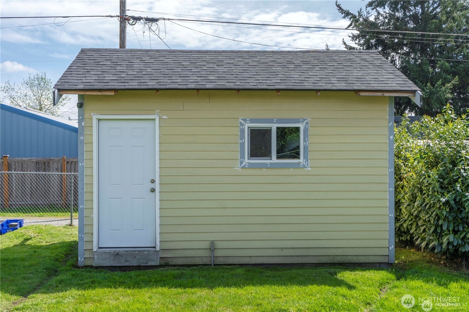 6825 S Puget Sound Ave