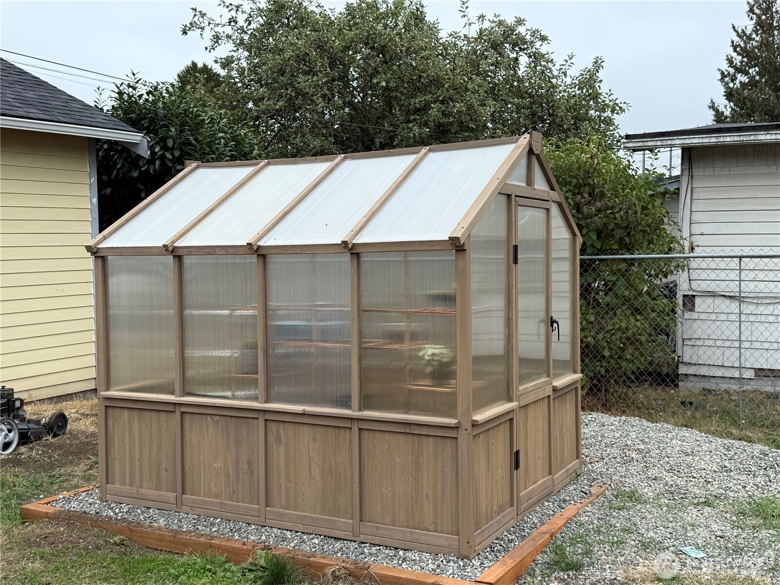 6825 S Puget Sound Ave