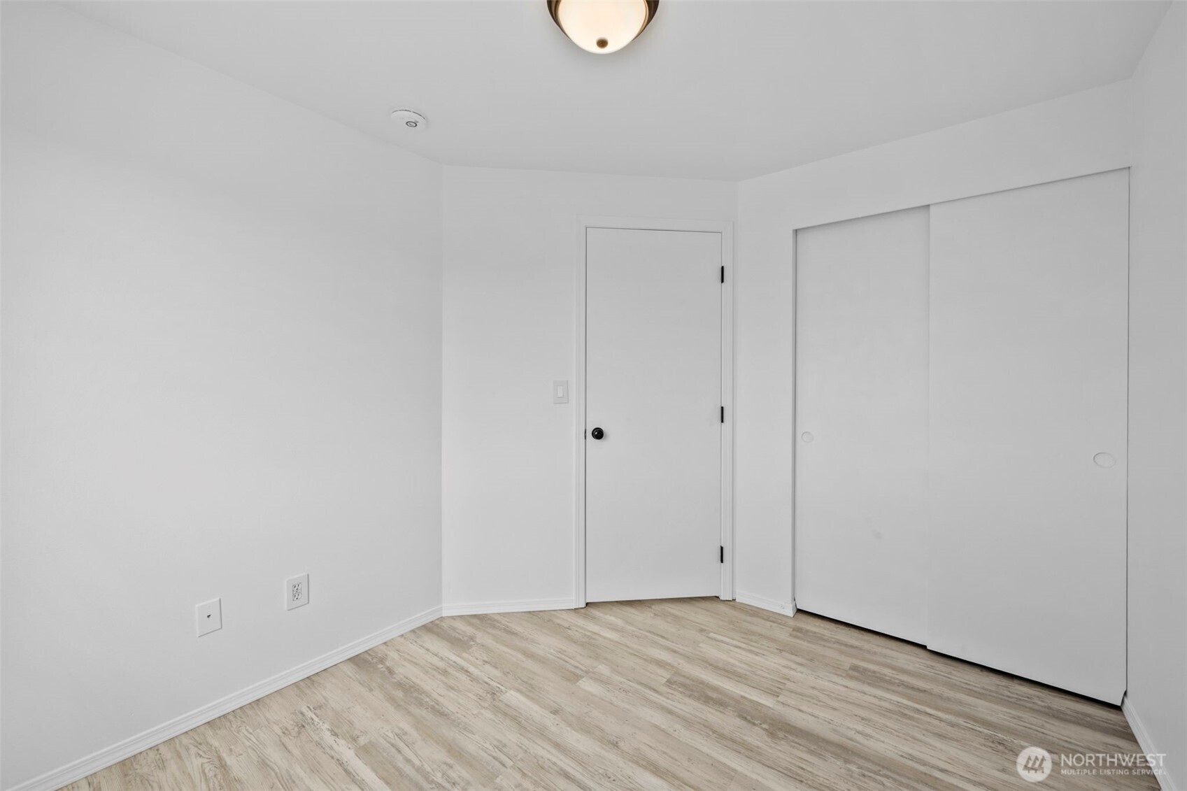 14905 45th Avenue NE