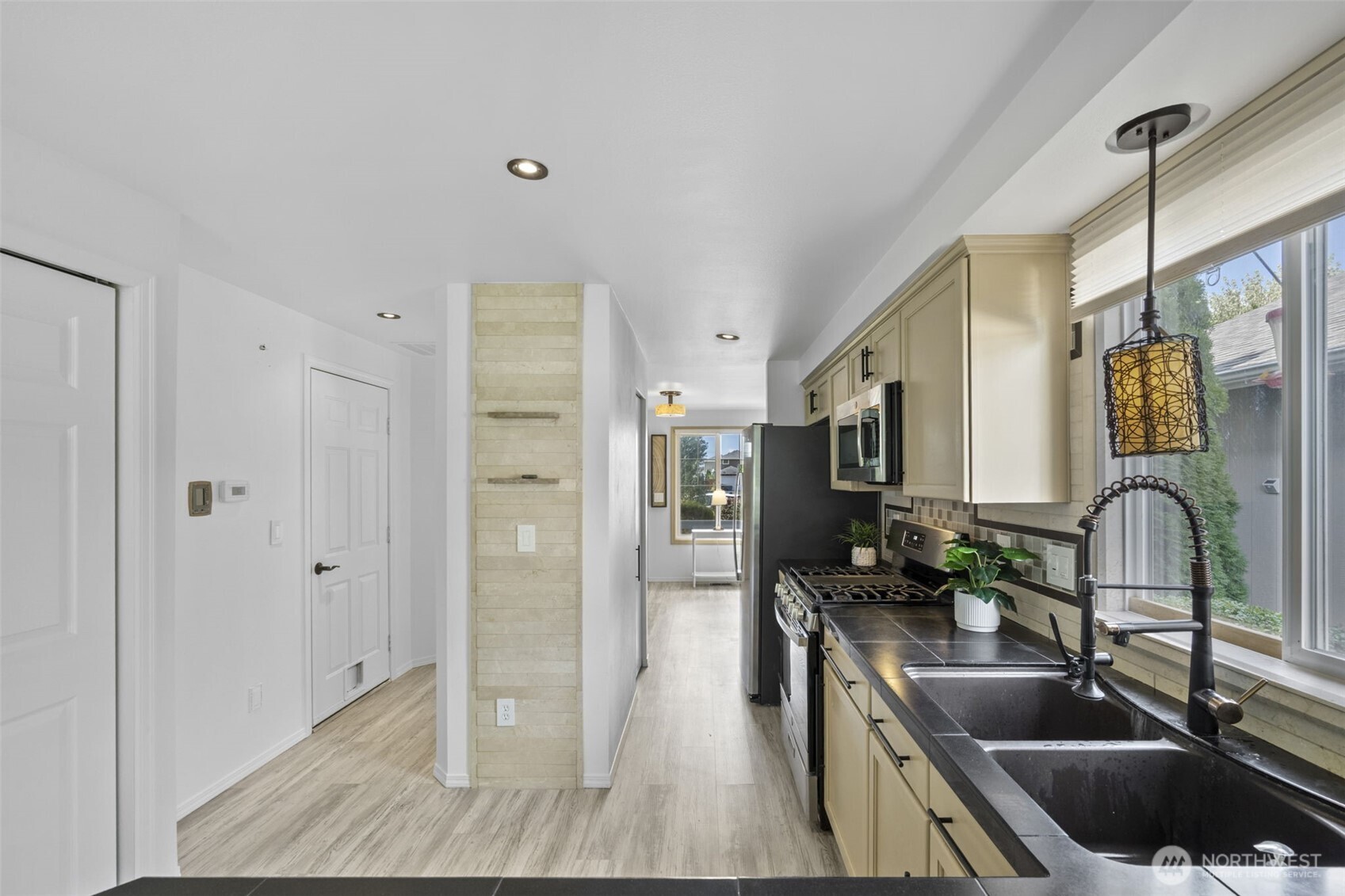 14905 45th Avenue NE