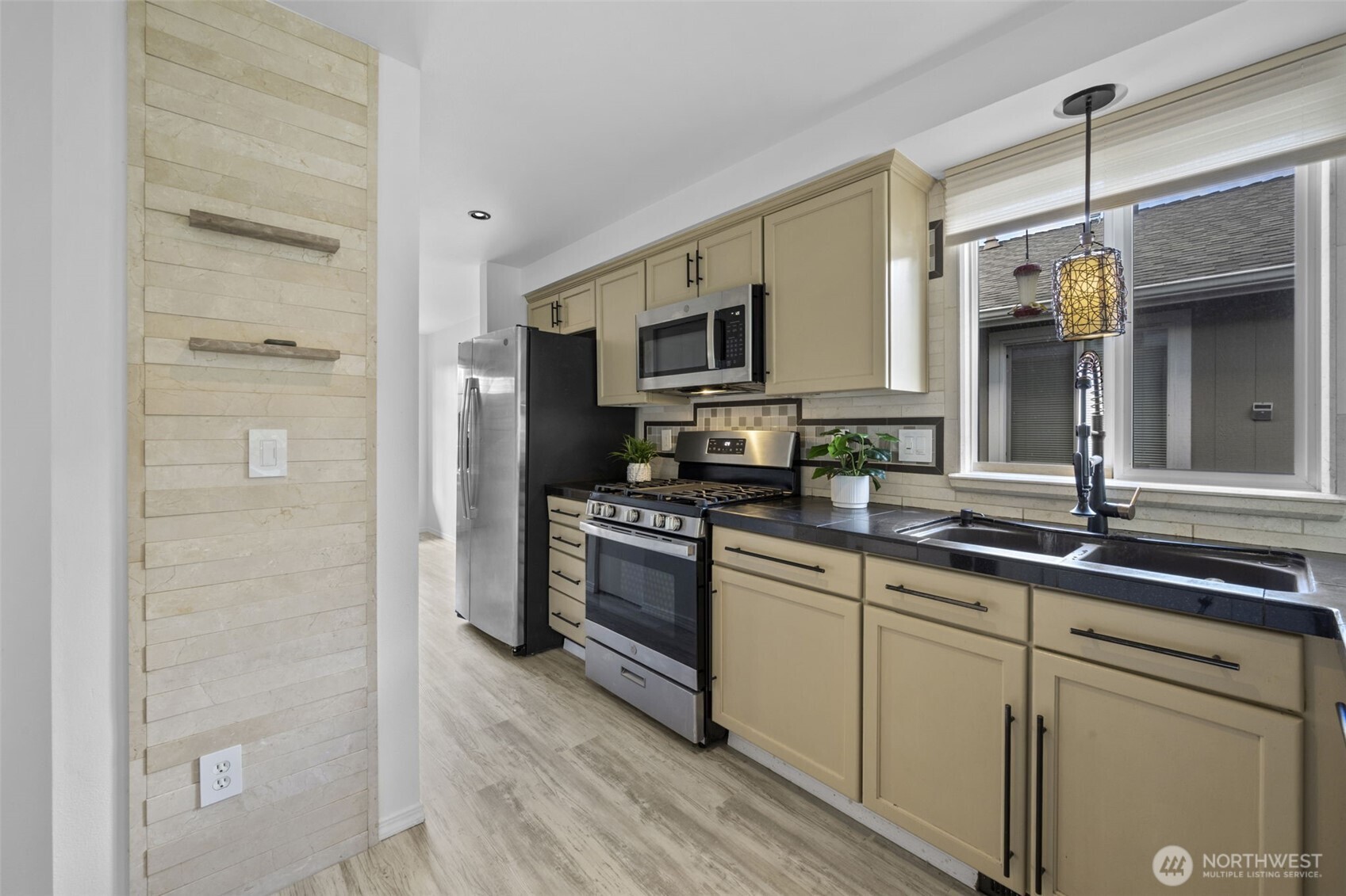 14905 45th Avenue NE