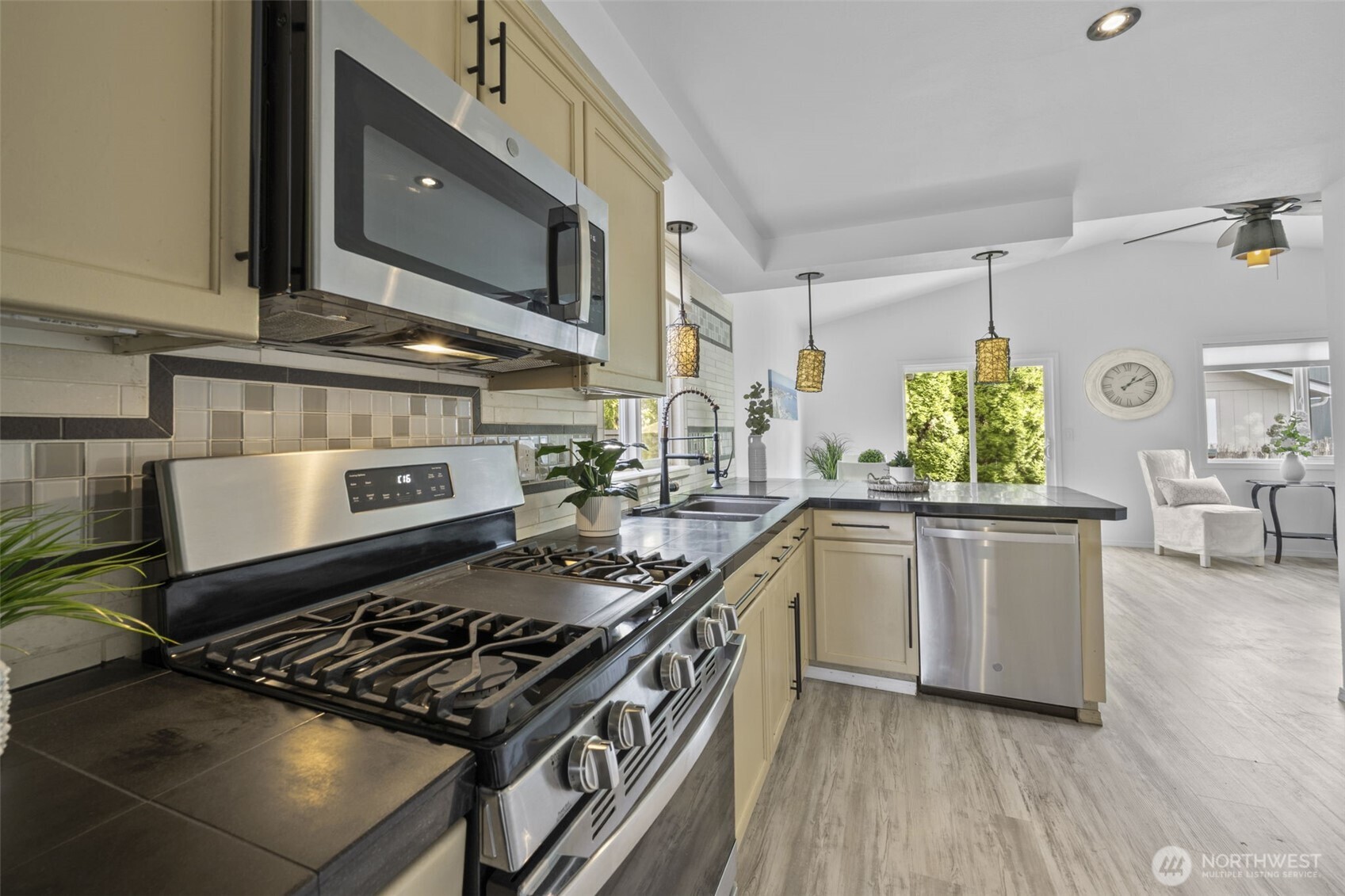 14905 45th Avenue NE