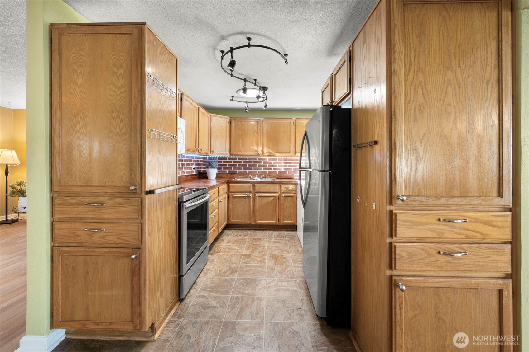 4112 222nd Street SW