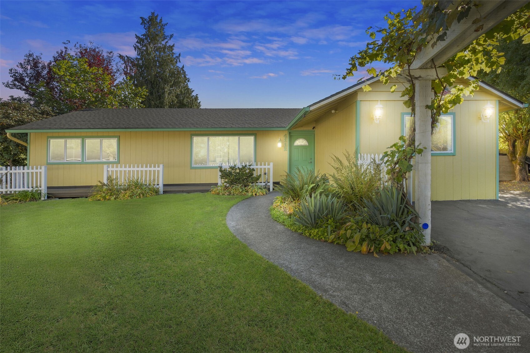 4112 222nd Street SW