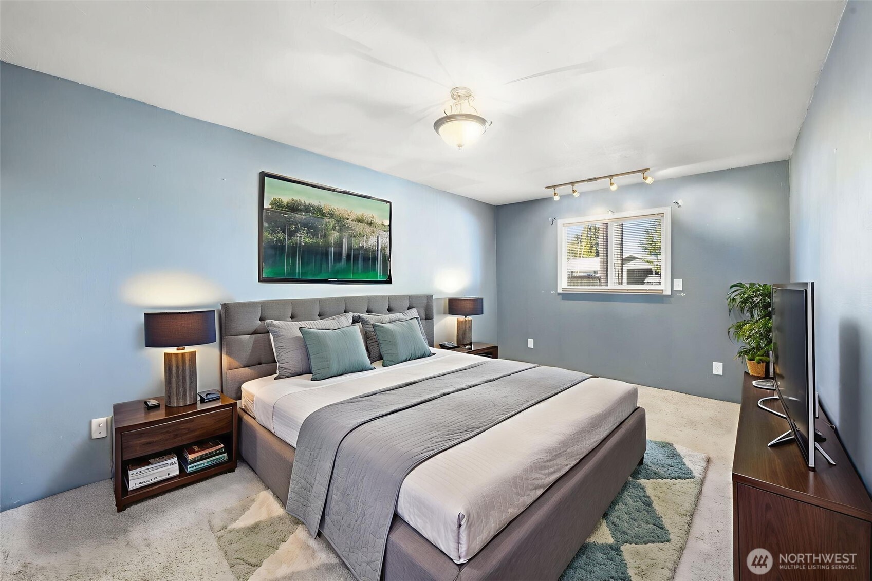 4112 222nd Street SW