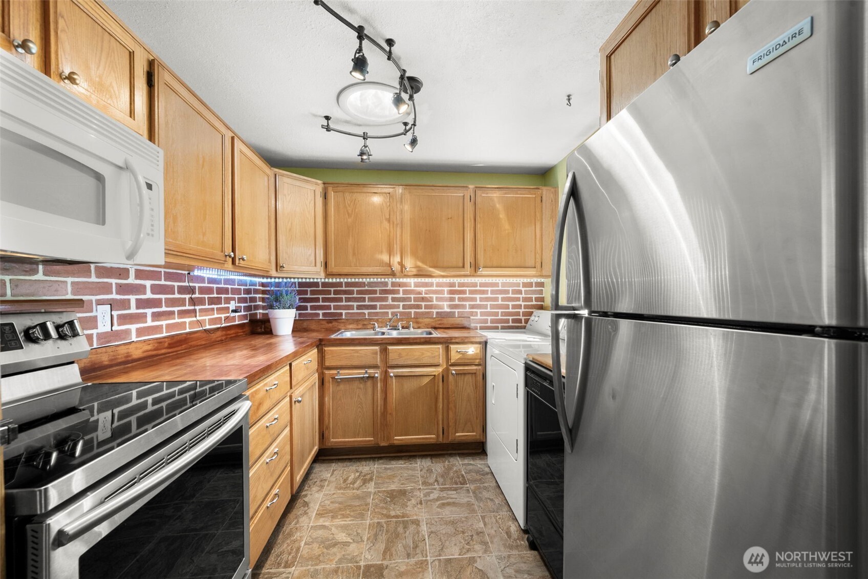 4112 222nd Street SW