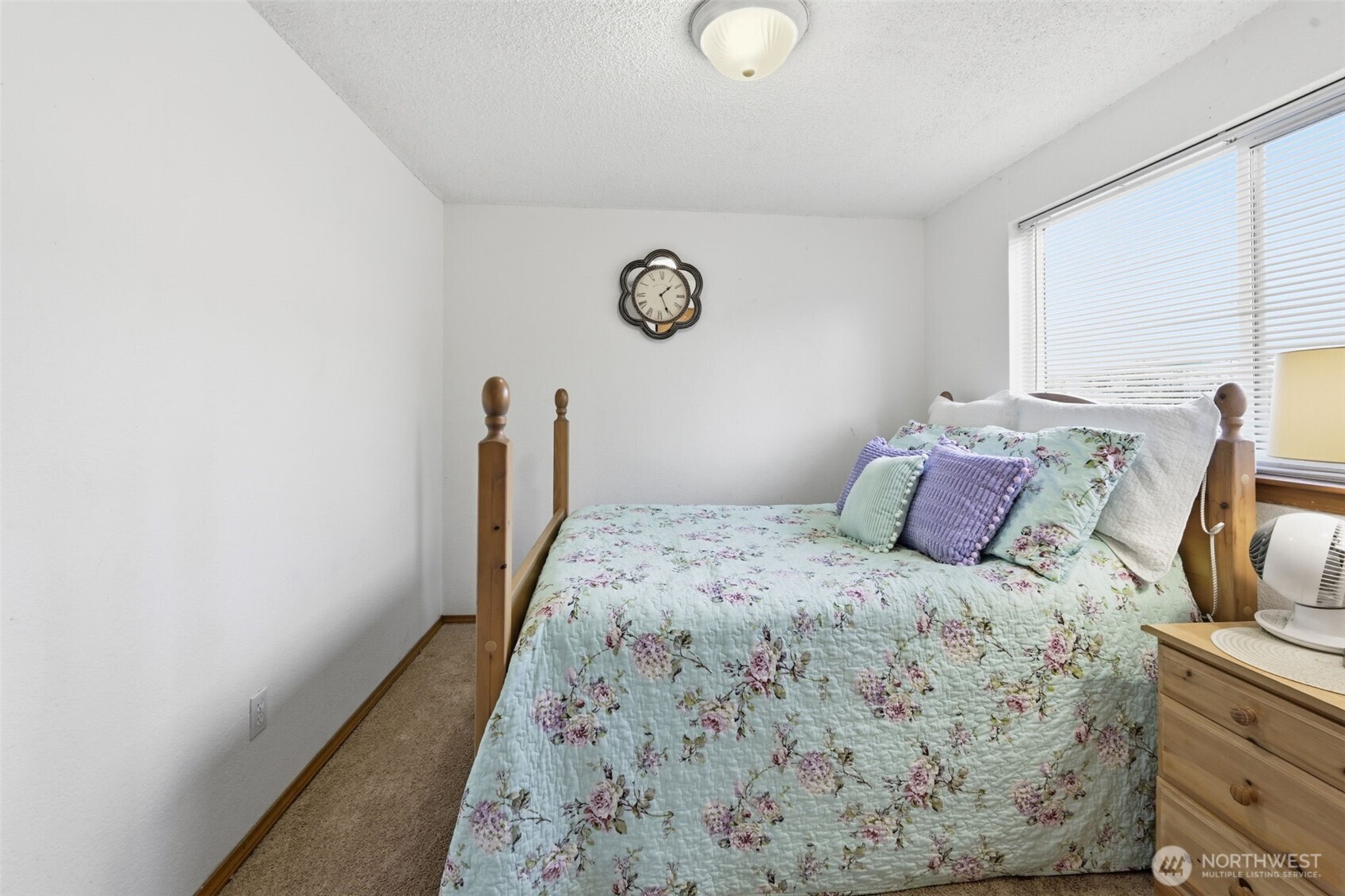 9105 1st Pl NE Unit: 1