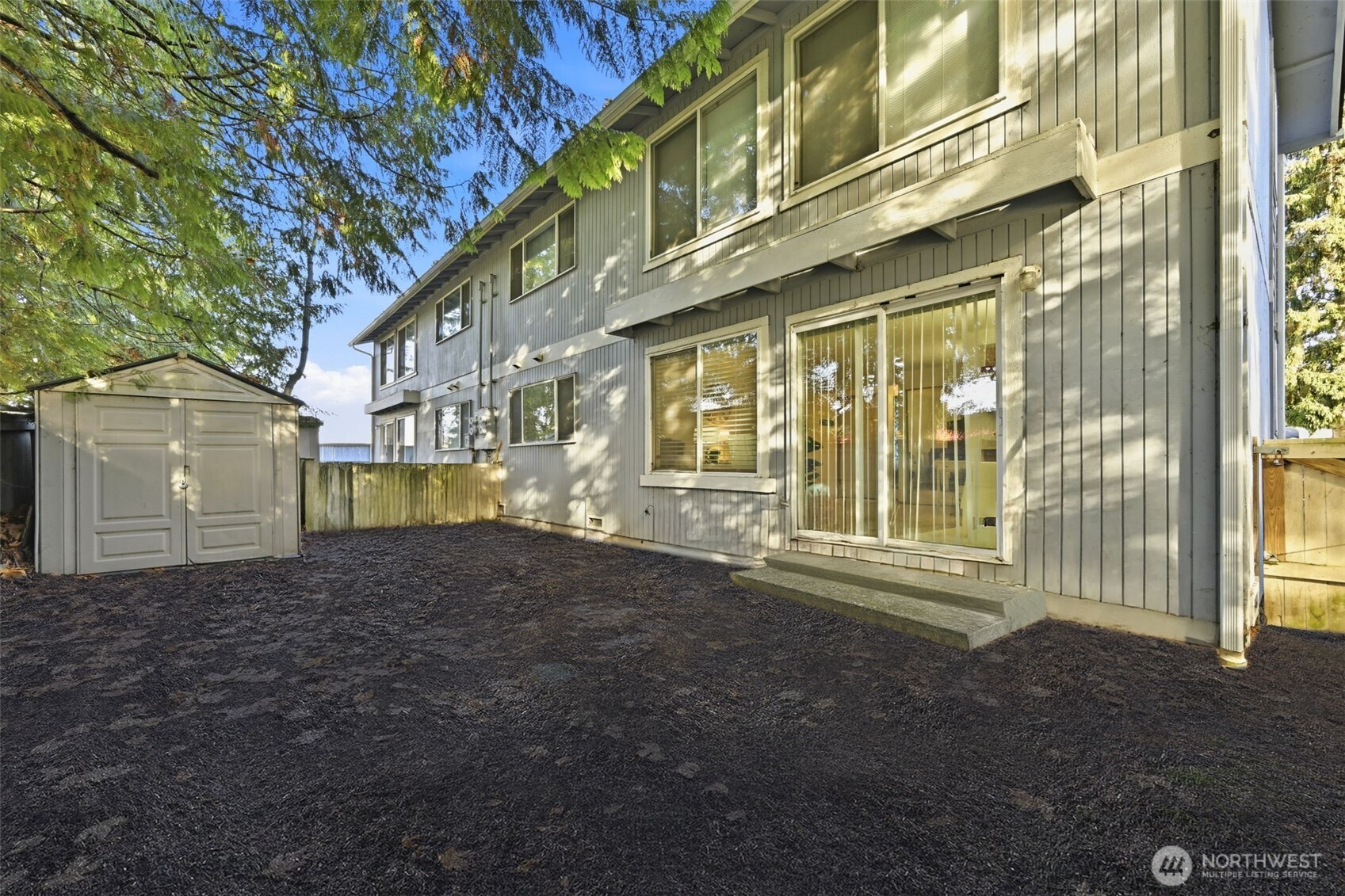 9105 1st Pl NE Unit: 1