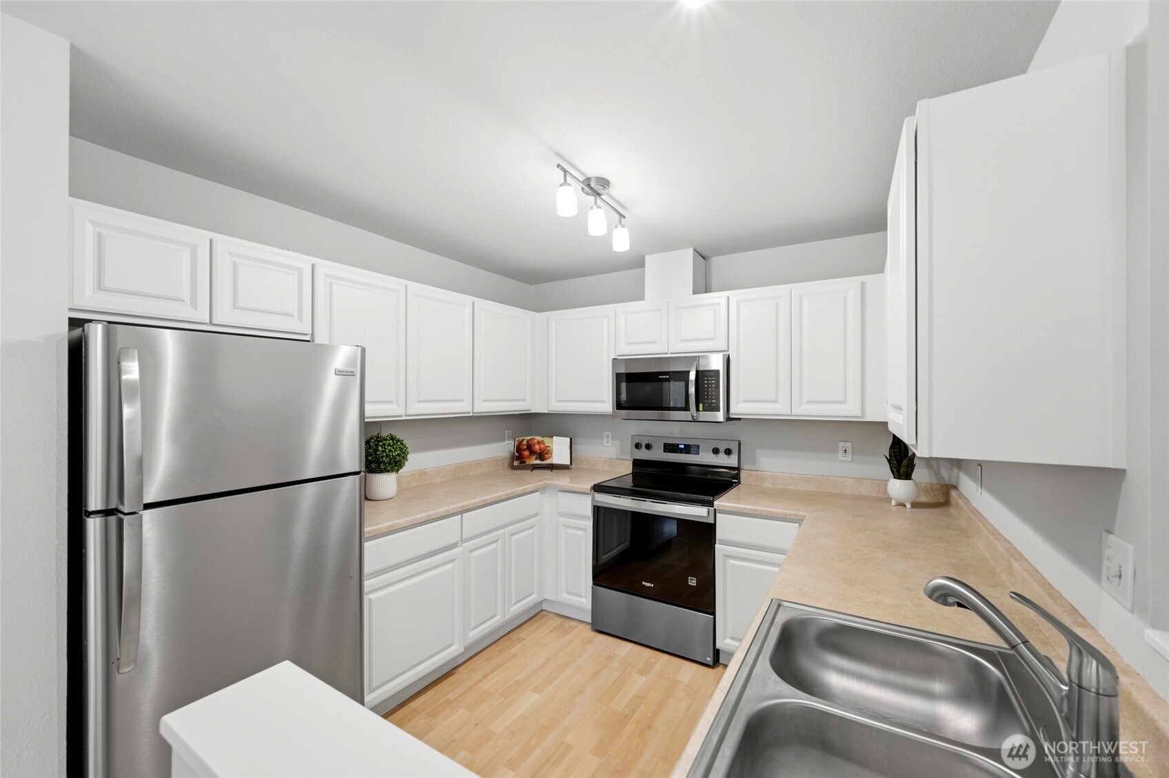 9210 Market Place Unit: K203