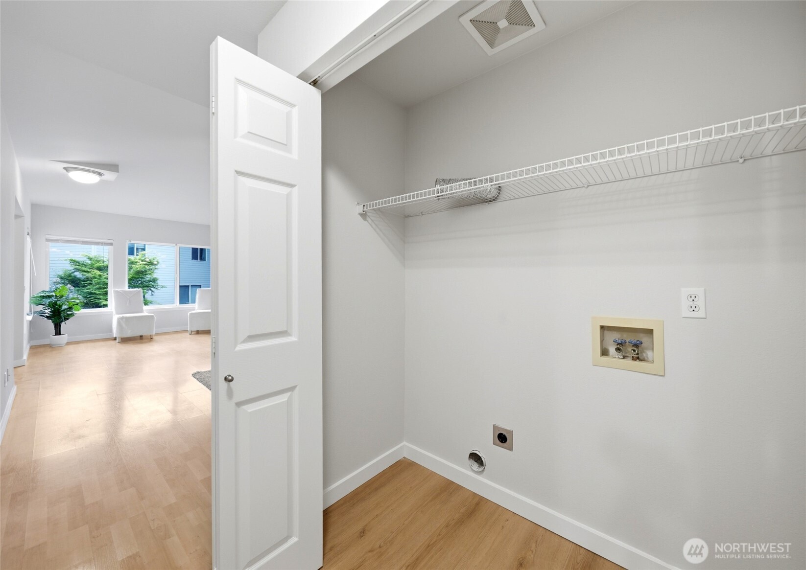 9210 Market Place Unit: K203